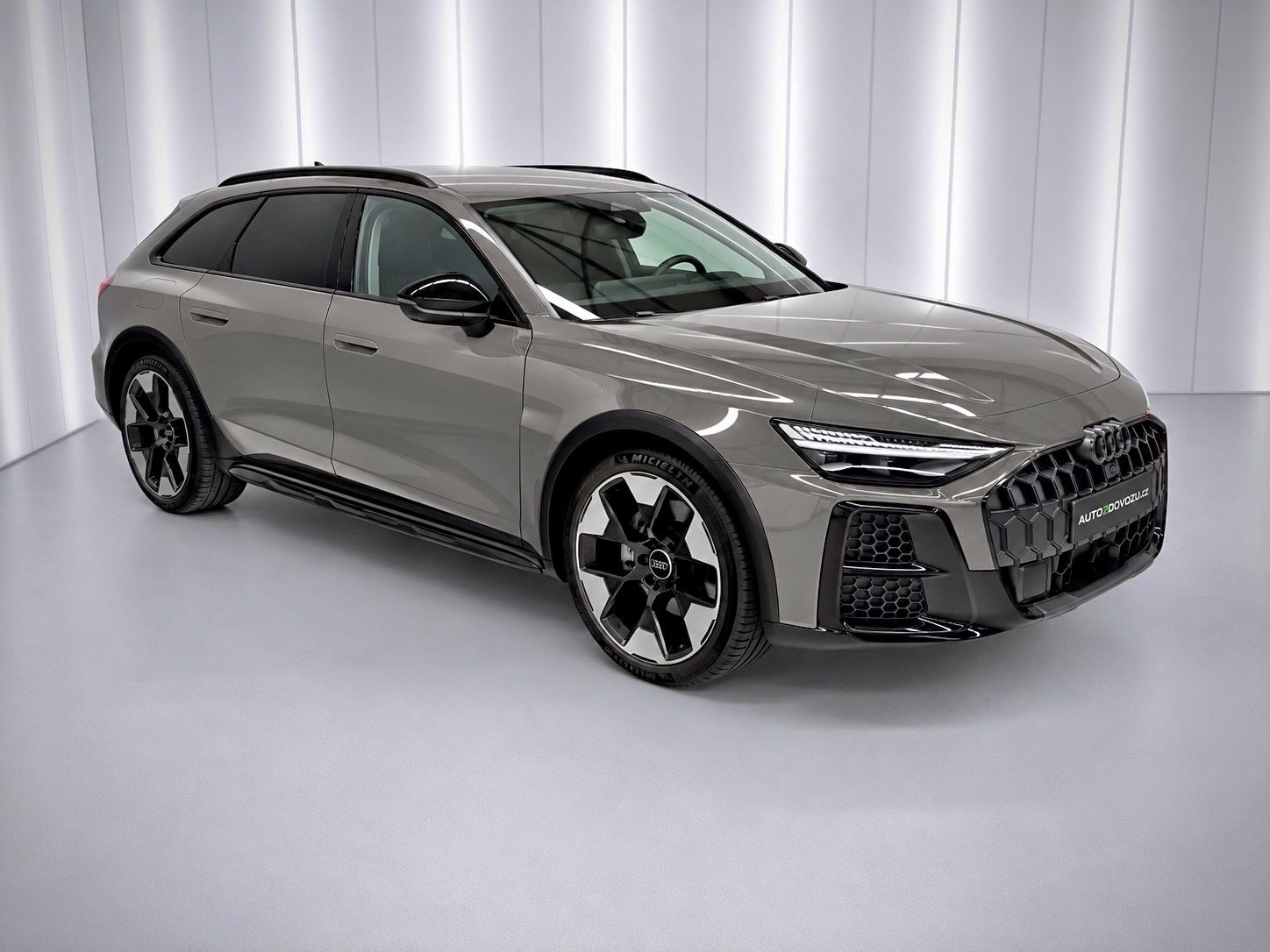 Audi A6 allroad, TDI 220 KW QUATTRO, WEBASTO - fotka 3