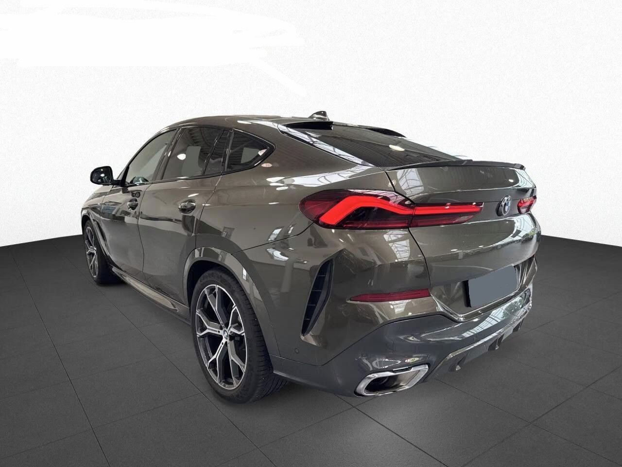 BMW X6, xDrive 40d M Sport*Kůže*Navi* - fotka 2