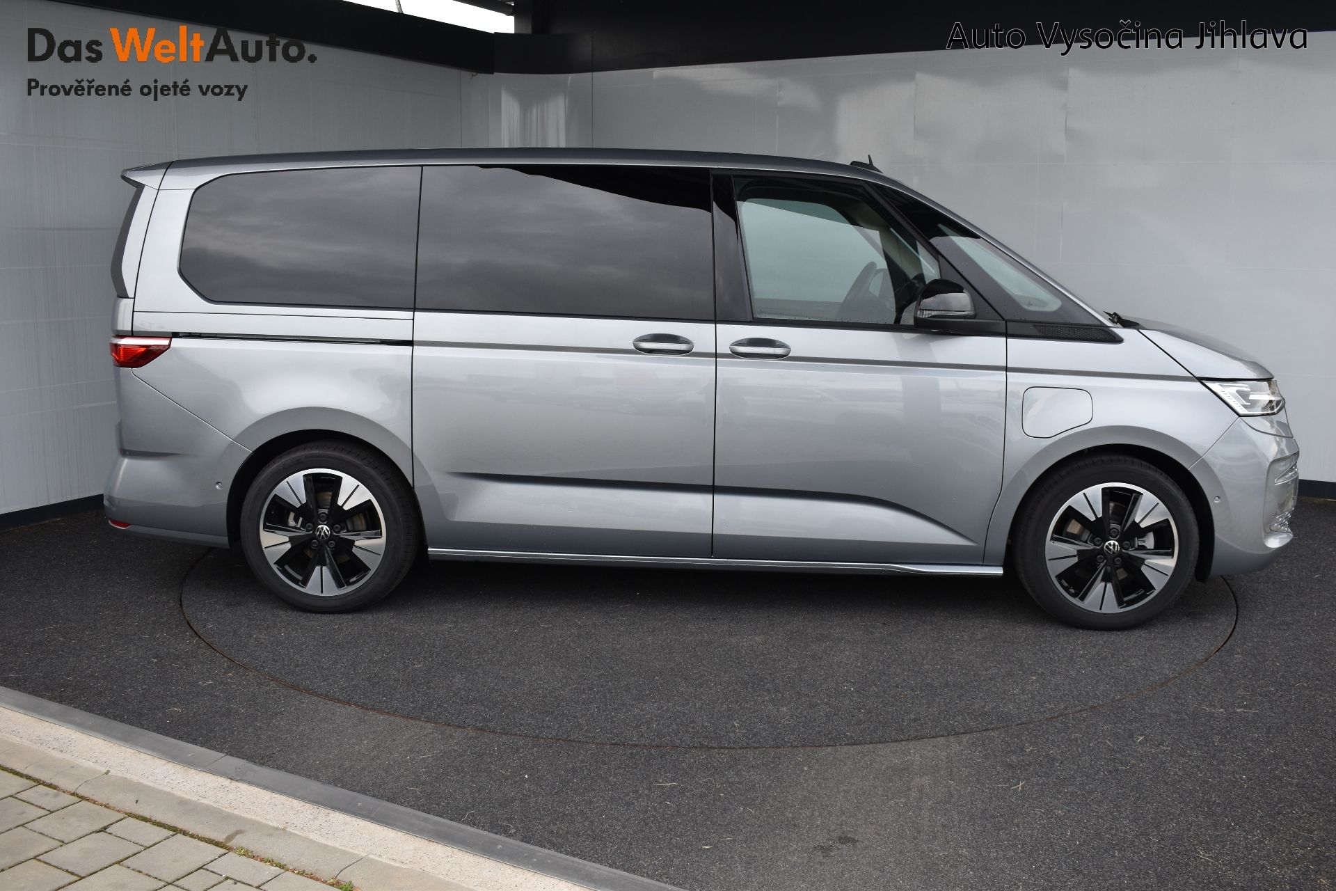 Volkswagen Multivan, 1.5TSI 130kW 4Motion,tažné, to - fotka 6