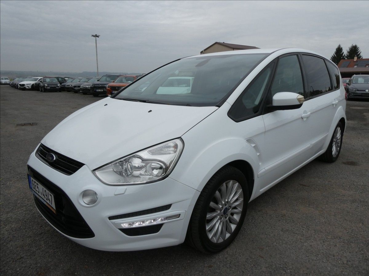 Ford S-MAX, 2,0 TDCi 120kW AUT, po servise - fotka 3