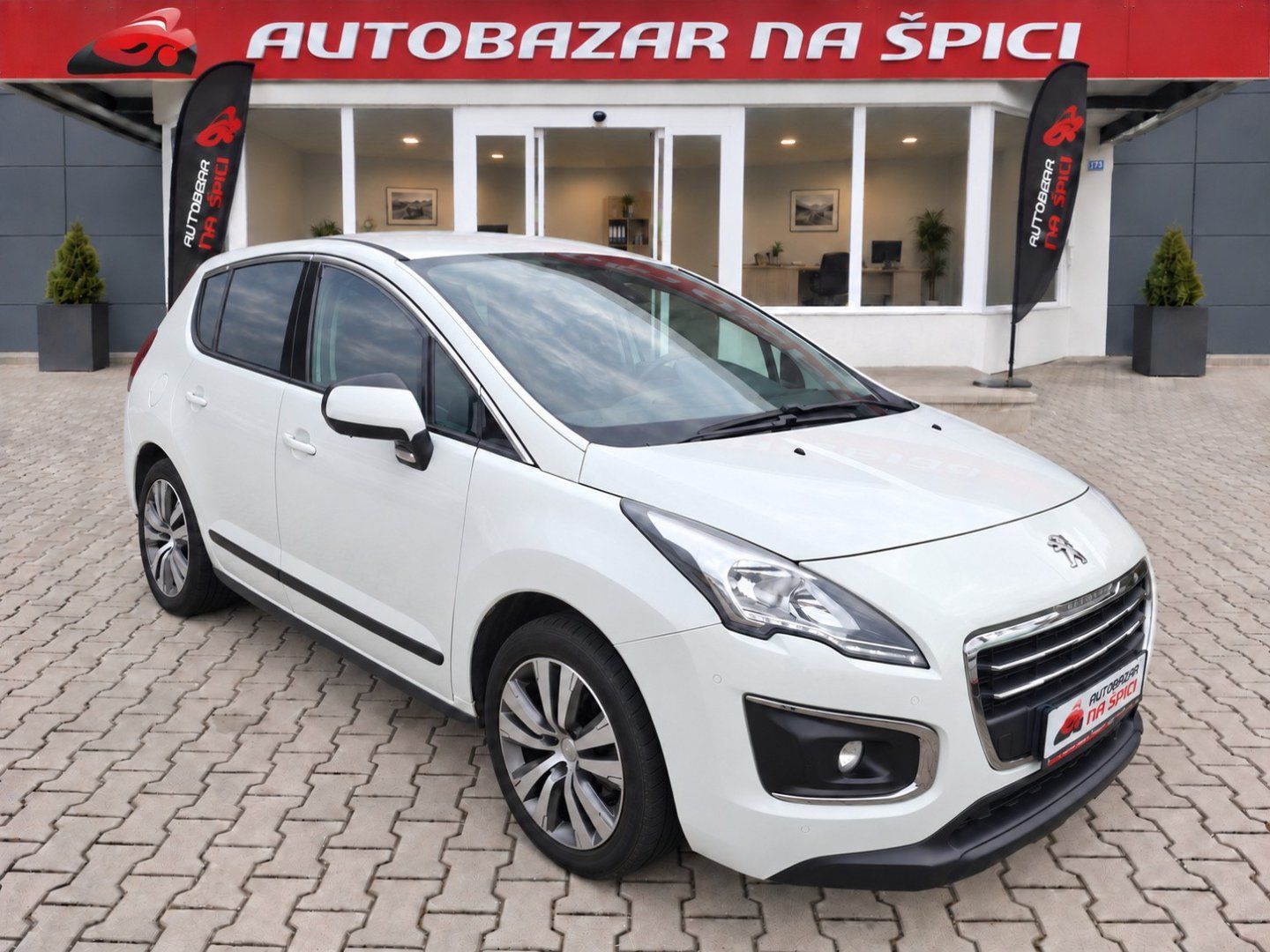Peugeot 3008, 1.6HDI 80kW AUT -SERVISOVÁNO! - fotka 2