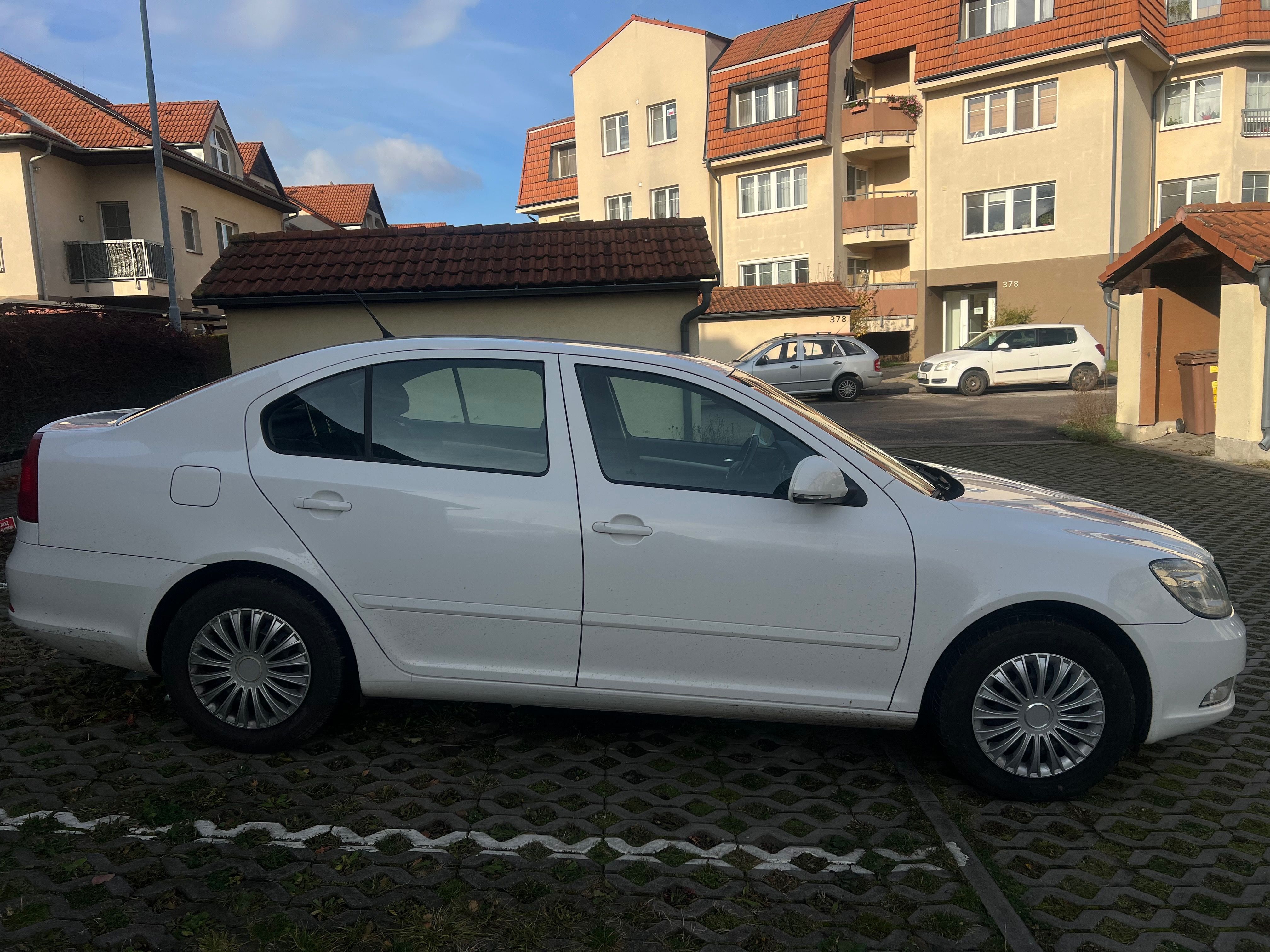 Škoda Octavia, 1.6 TDI. Servisovano,