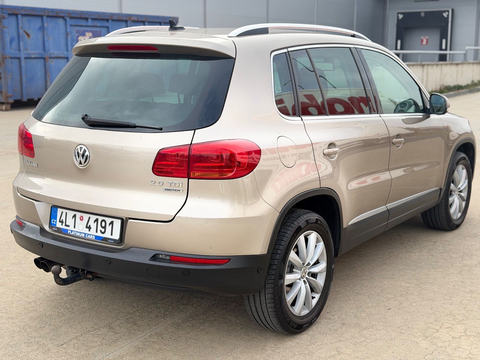 Volkswagen Tiguan - fotka 4