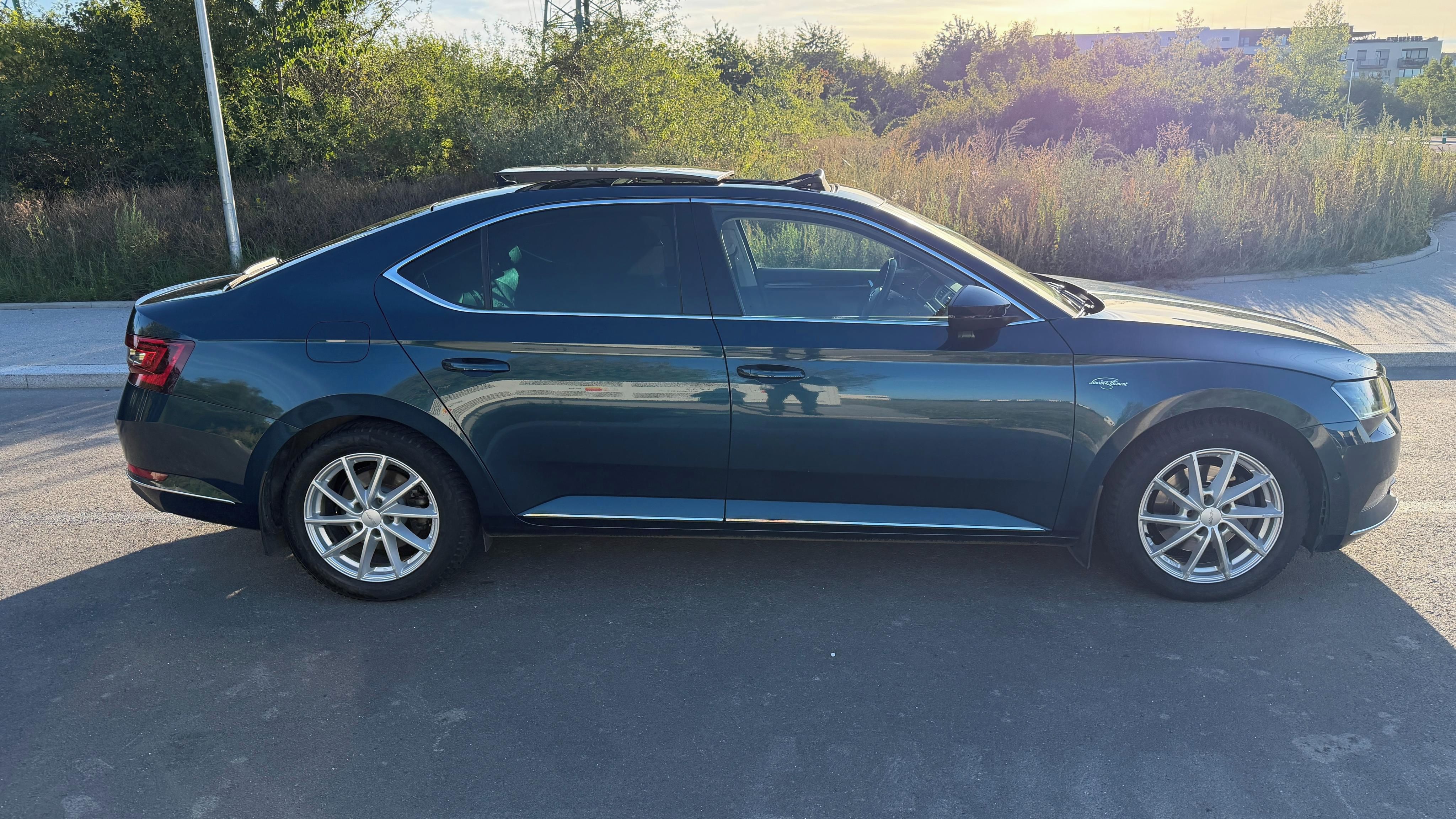 Škoda Superb, Škoda Superb L&K 2.0 TDI 140kw - fotka 6