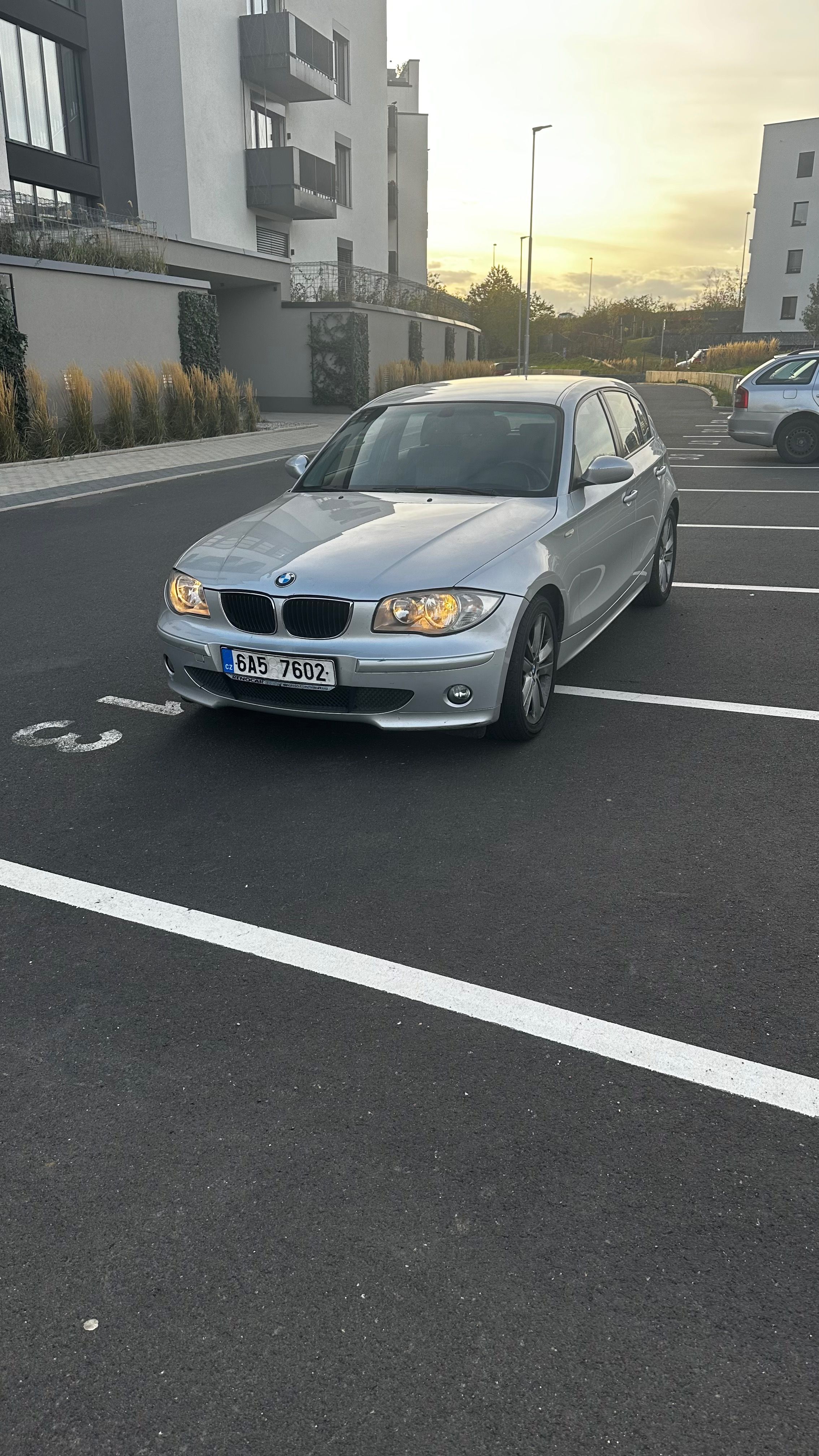 BMW Řada 1, Bmw116i zimni sada kol - fotka 4