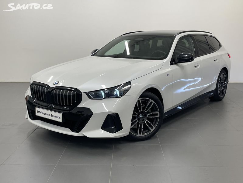 BMW Řada 5, 520d xDrive, Mpaket