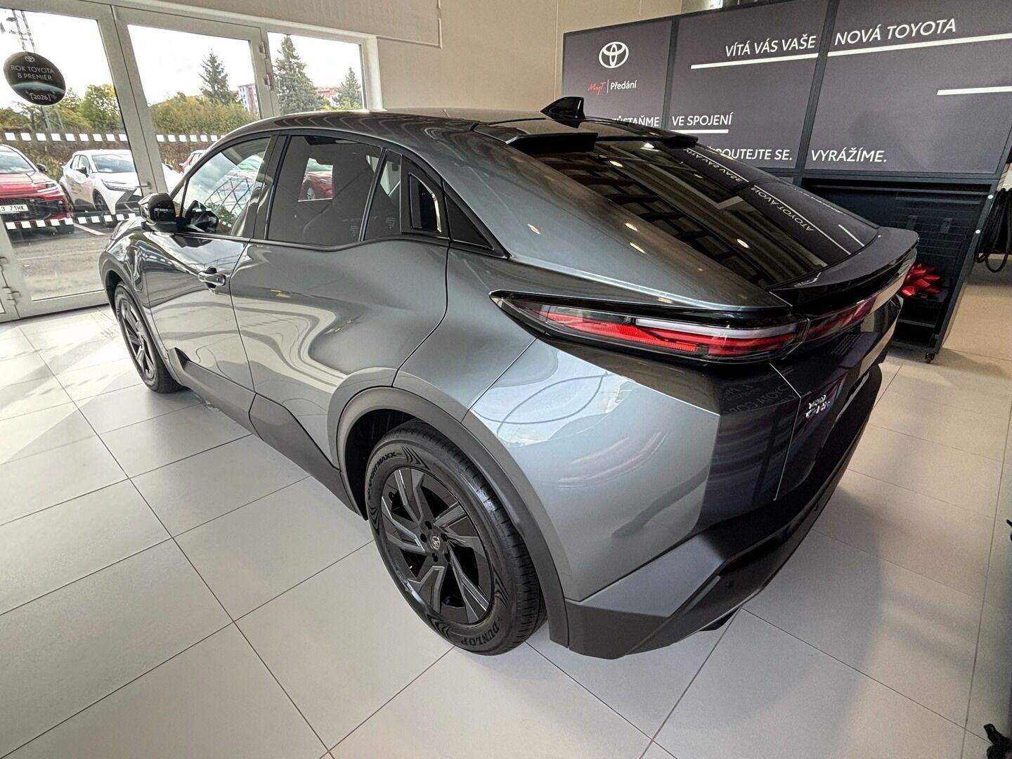Toyota C-HR, Style - fotka 5