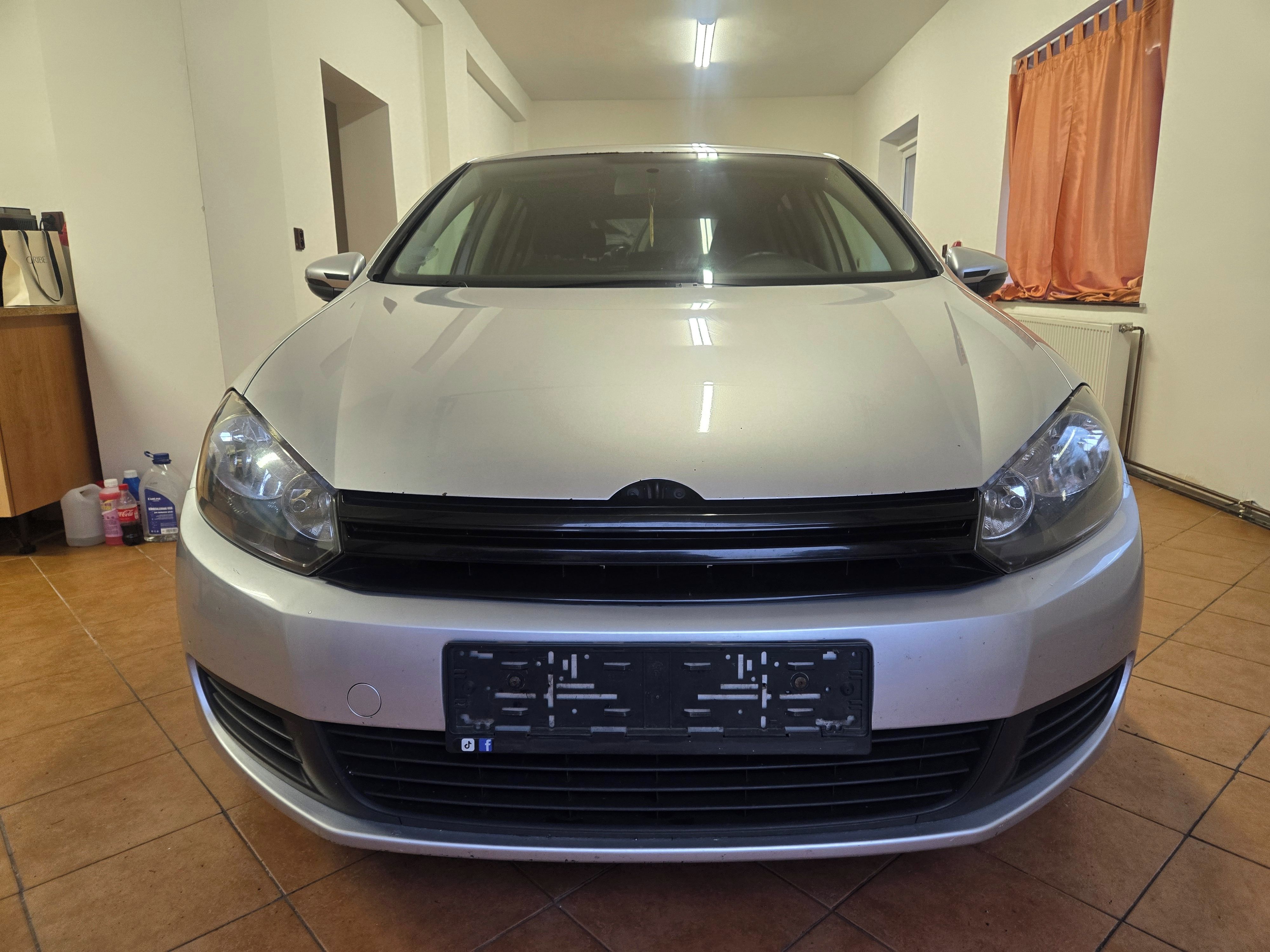 Volkswagen Golf, 1,4i 59kW - fotka 6