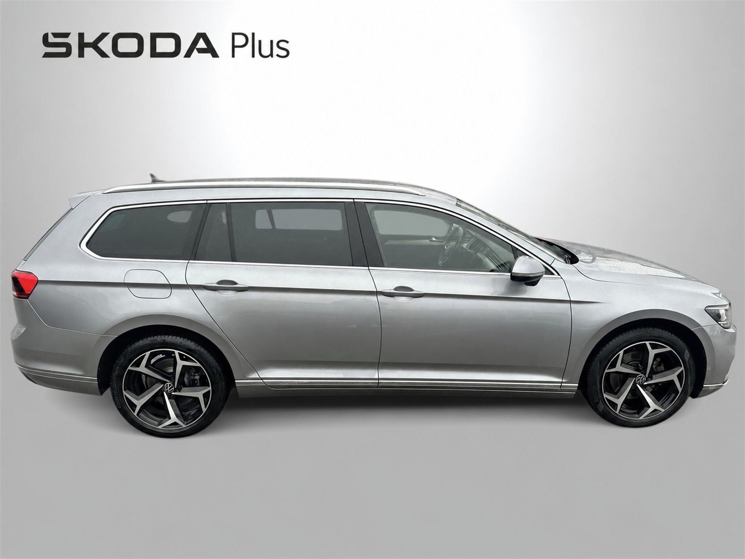 Volkswagen Passat, Variant 1.5 TSI DSG Elegance - fotka 5