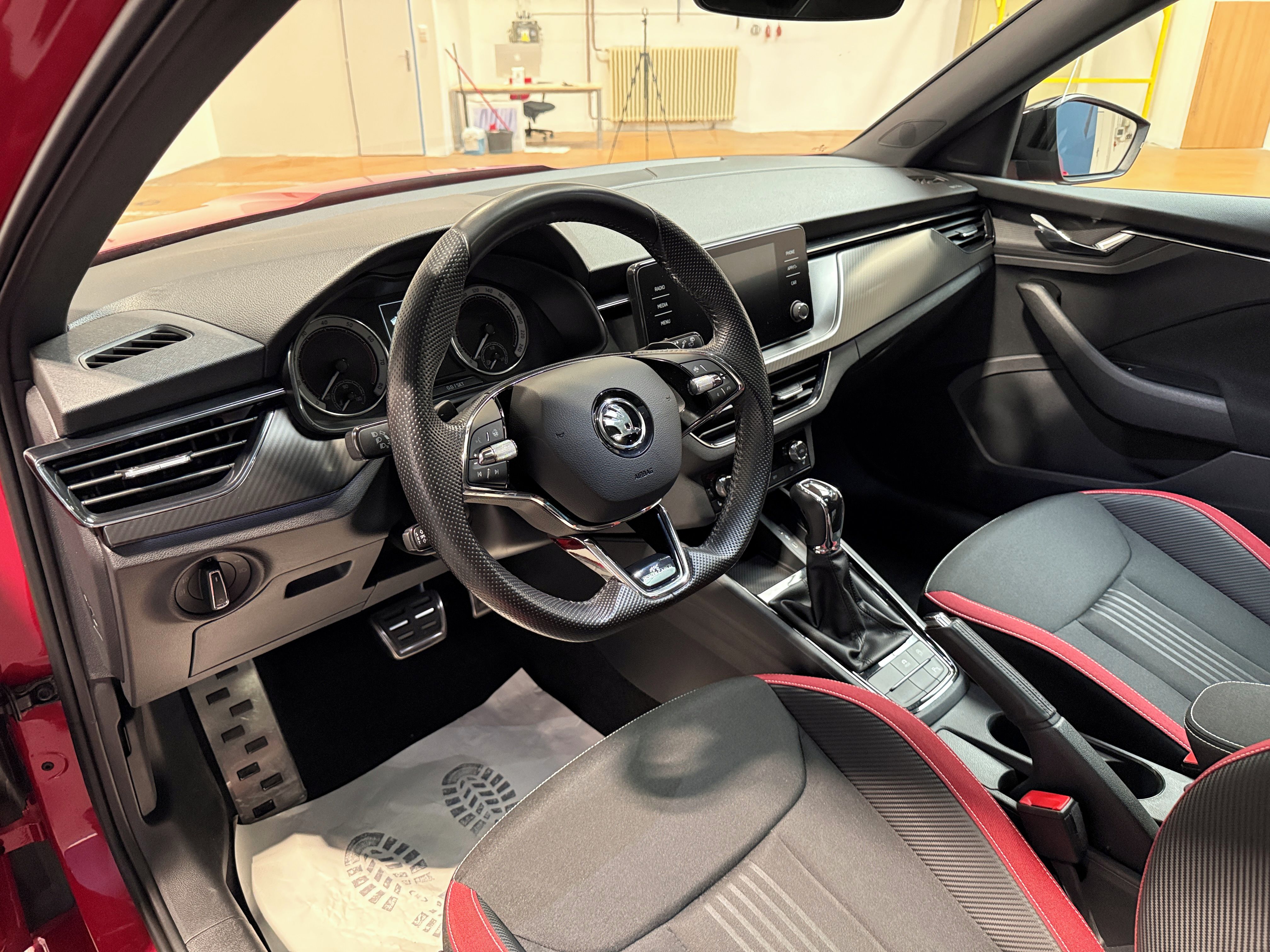 Škoda Kamiq, 1.5 TSI 110 kW Monte Carlo DSG - fotka 5