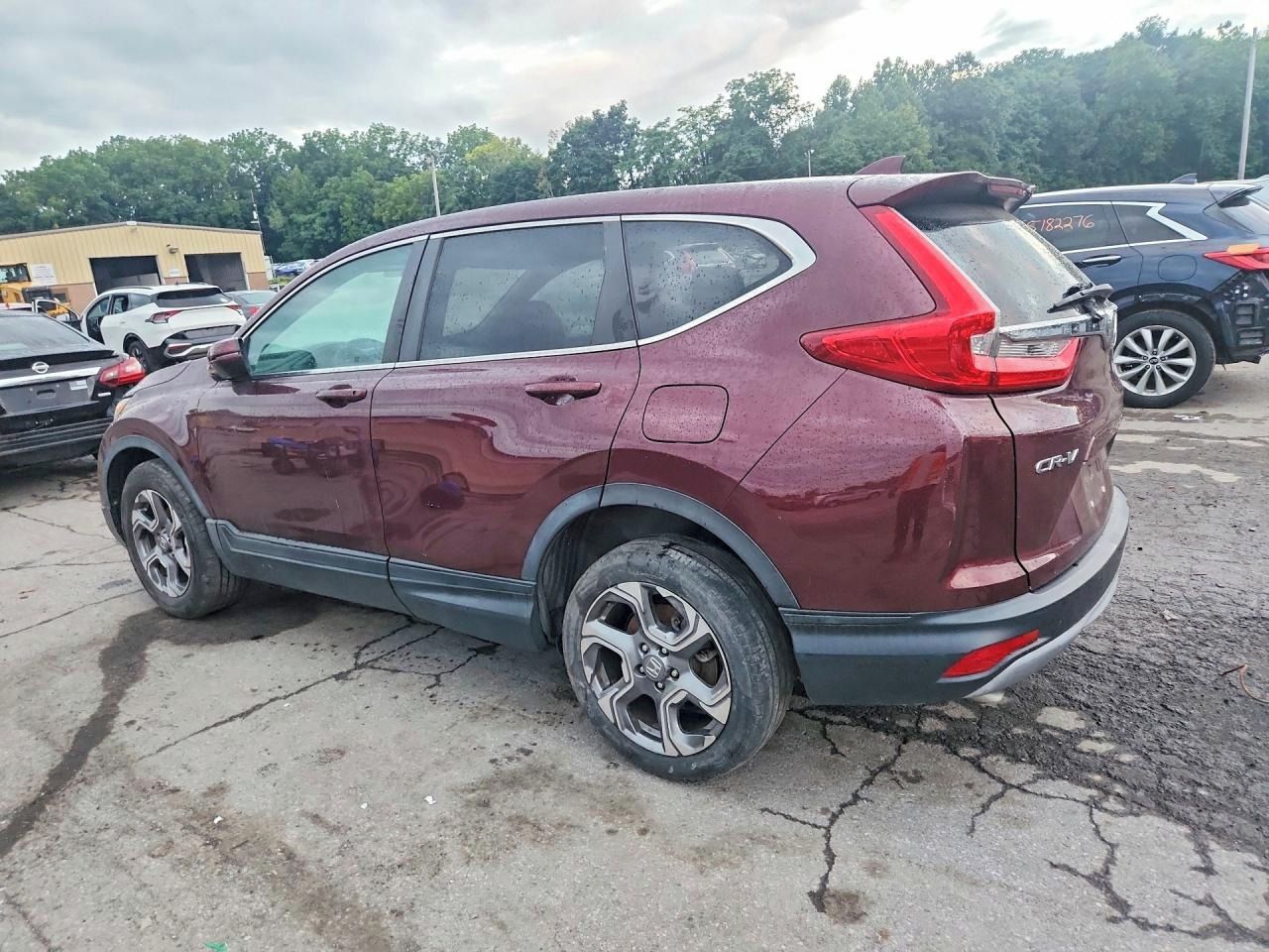 Honda CR-V, Auto na cestě - fotka 2