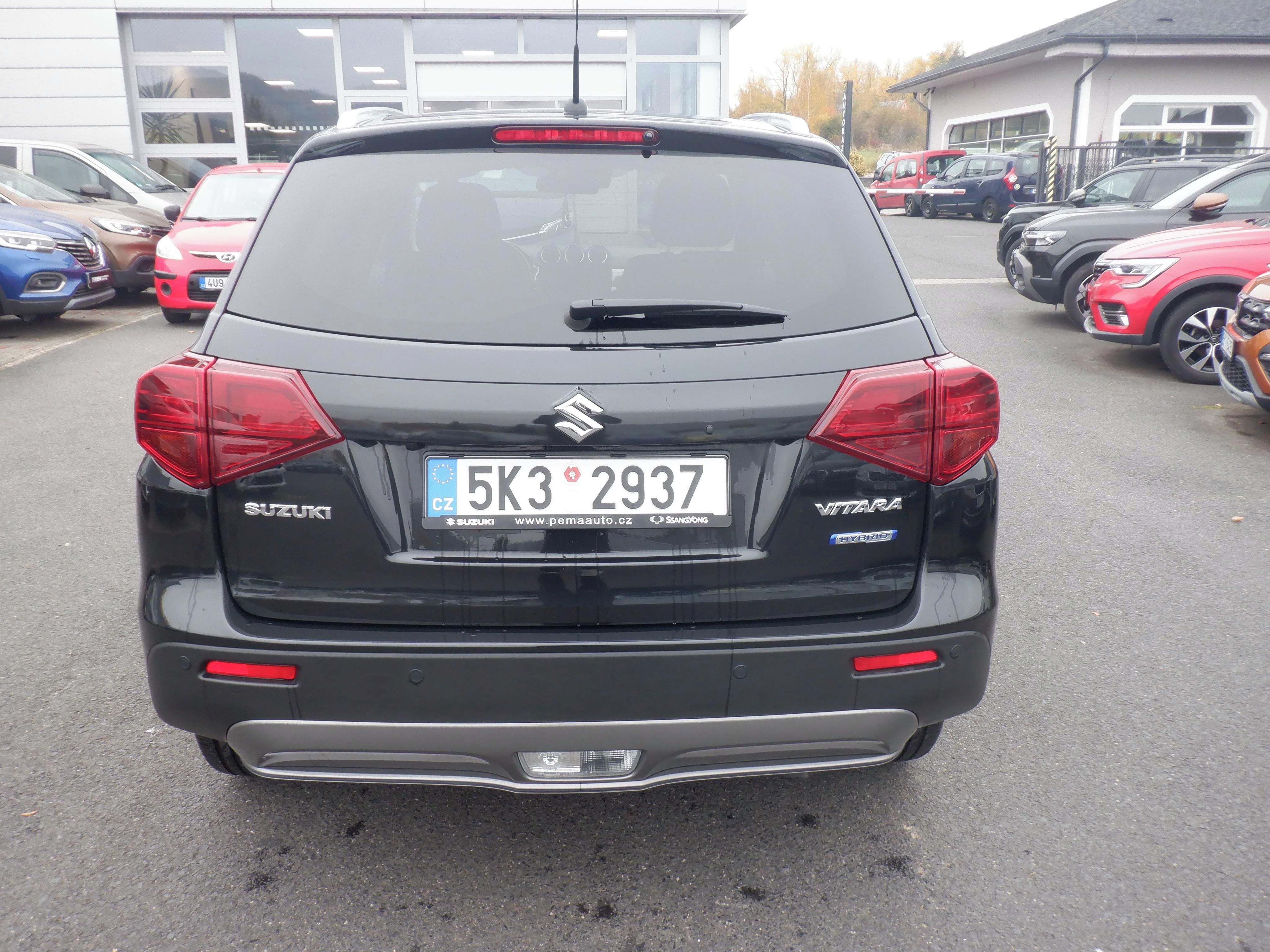 Suzuki Vitara, 1.4 BoosterJet Hybrid,1.Maj,ČR - fotka 6