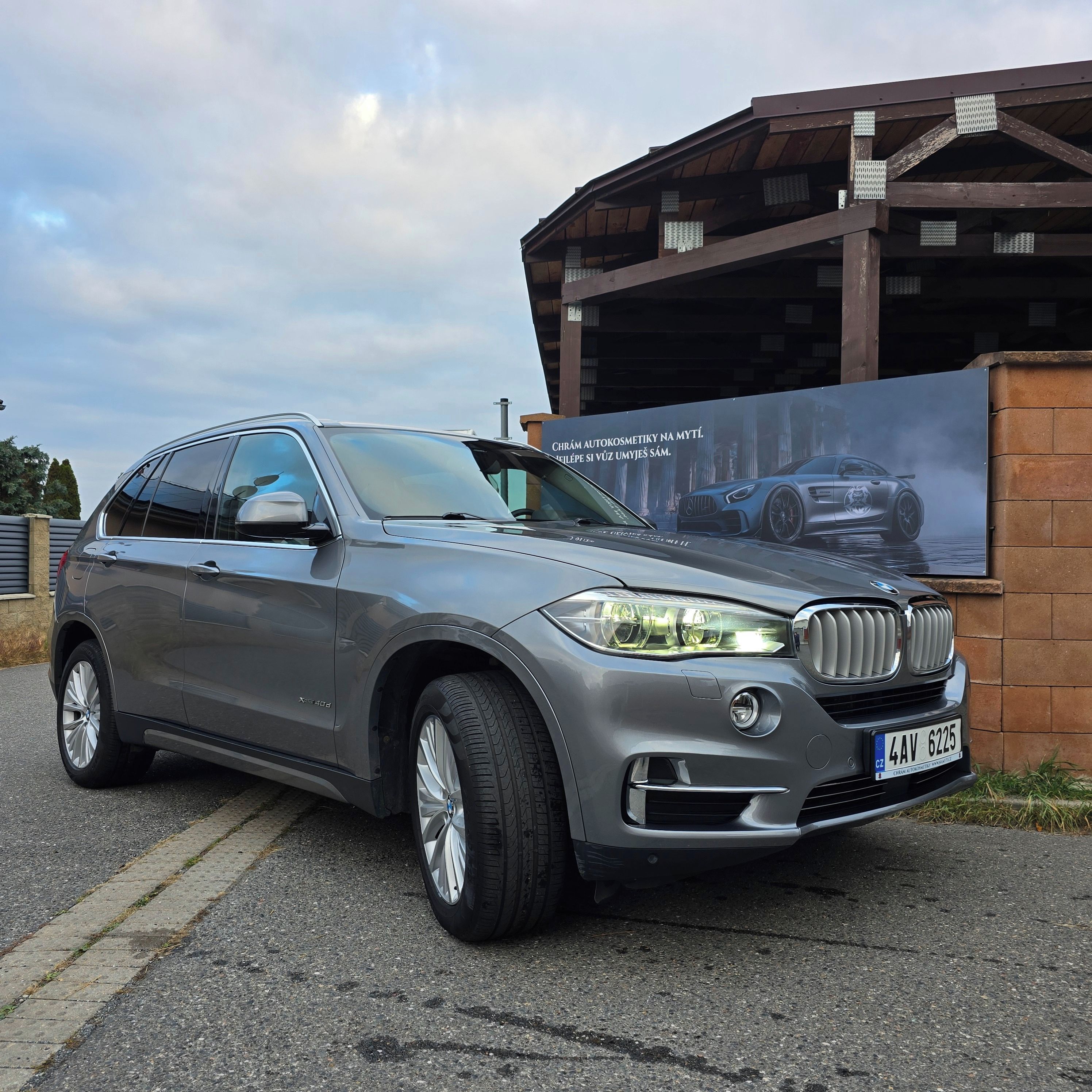 BMW X5, BMW X540D, 230 kW, po servise