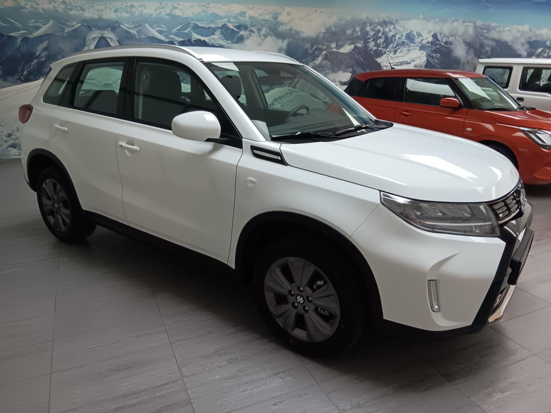 Suzuki Vitara, PREMIUM 1.4 HYBRID A/T 4x4 - fotka 3