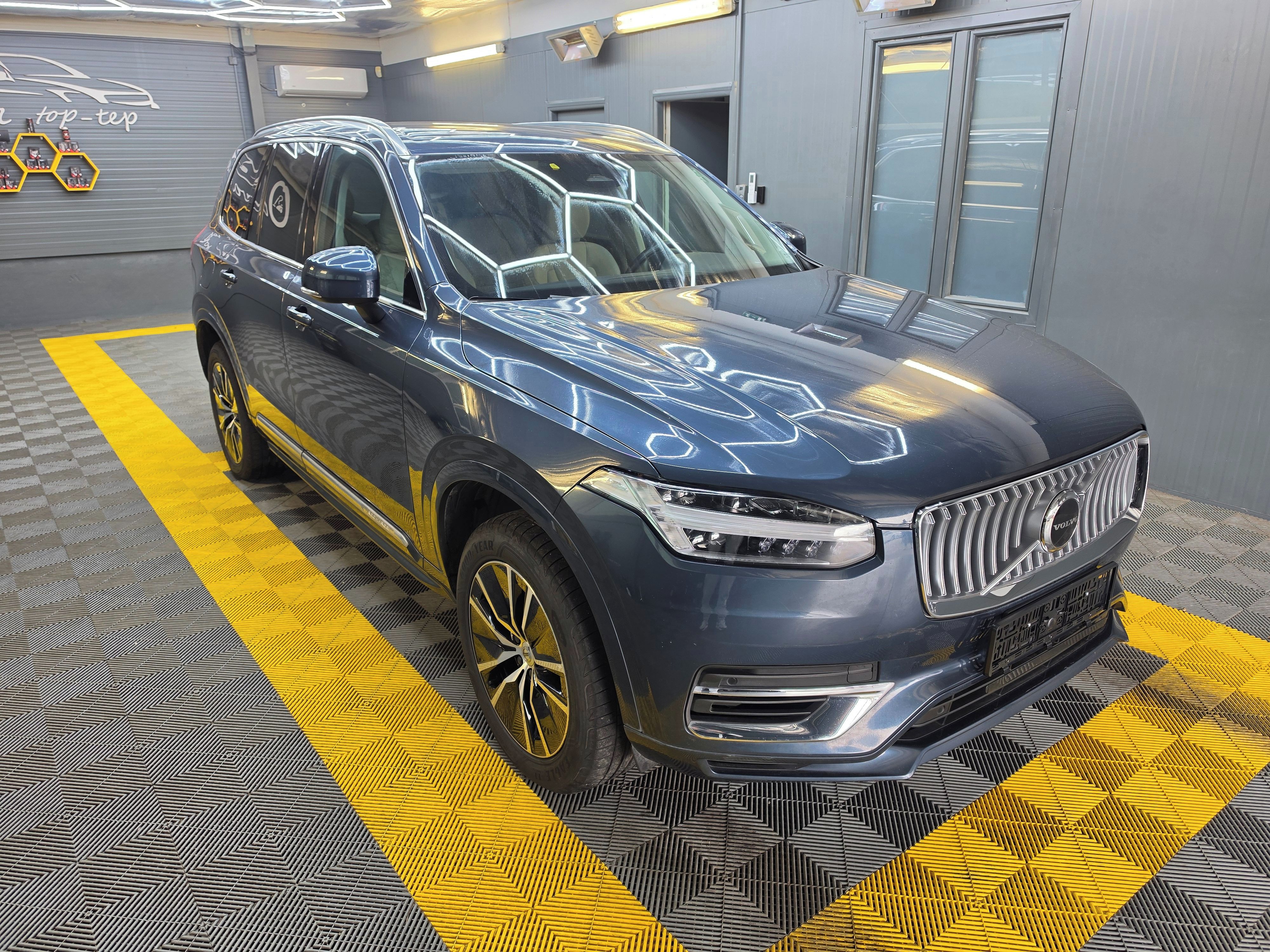 Volvo XC90 - fotka 6