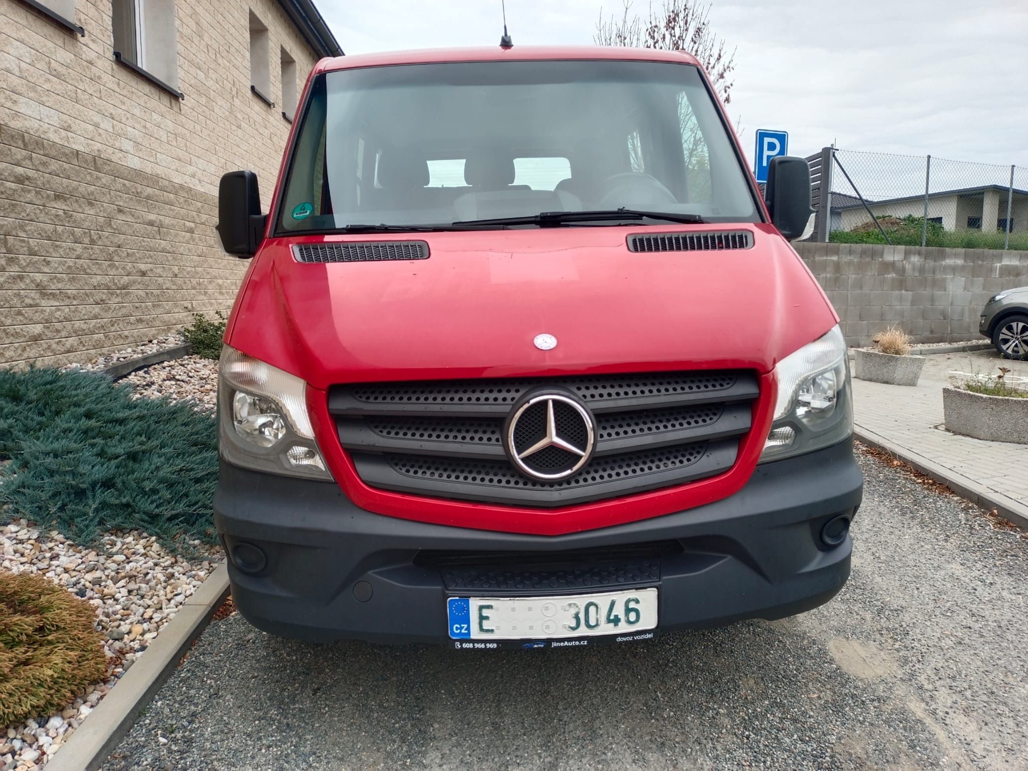 Mercedes-Benz Sprinter, 216 CDI , 9 míst , 120kw - fotka 3