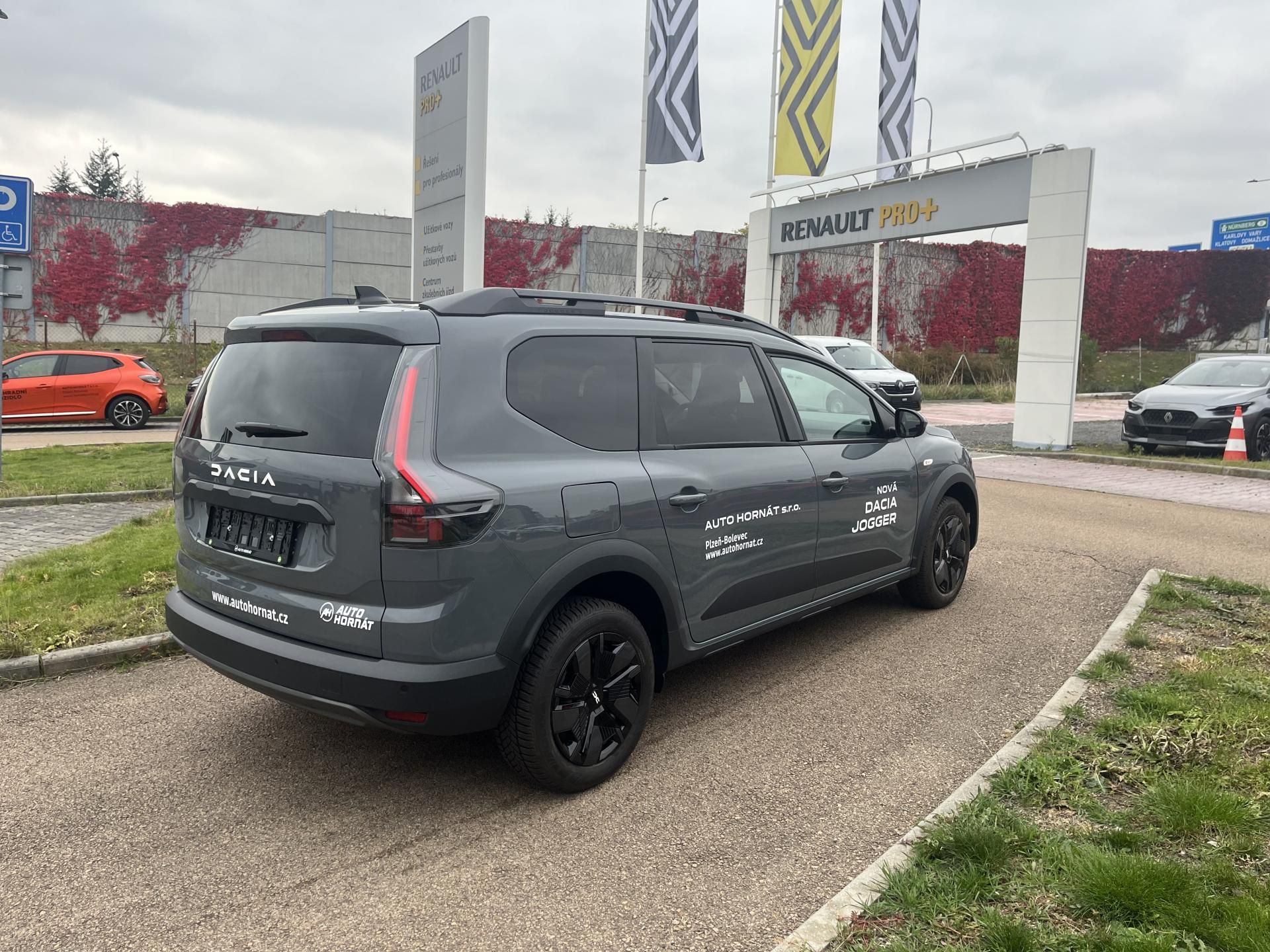 Dacia Jogger, Expression TCe 110 5 míst - fotka 4