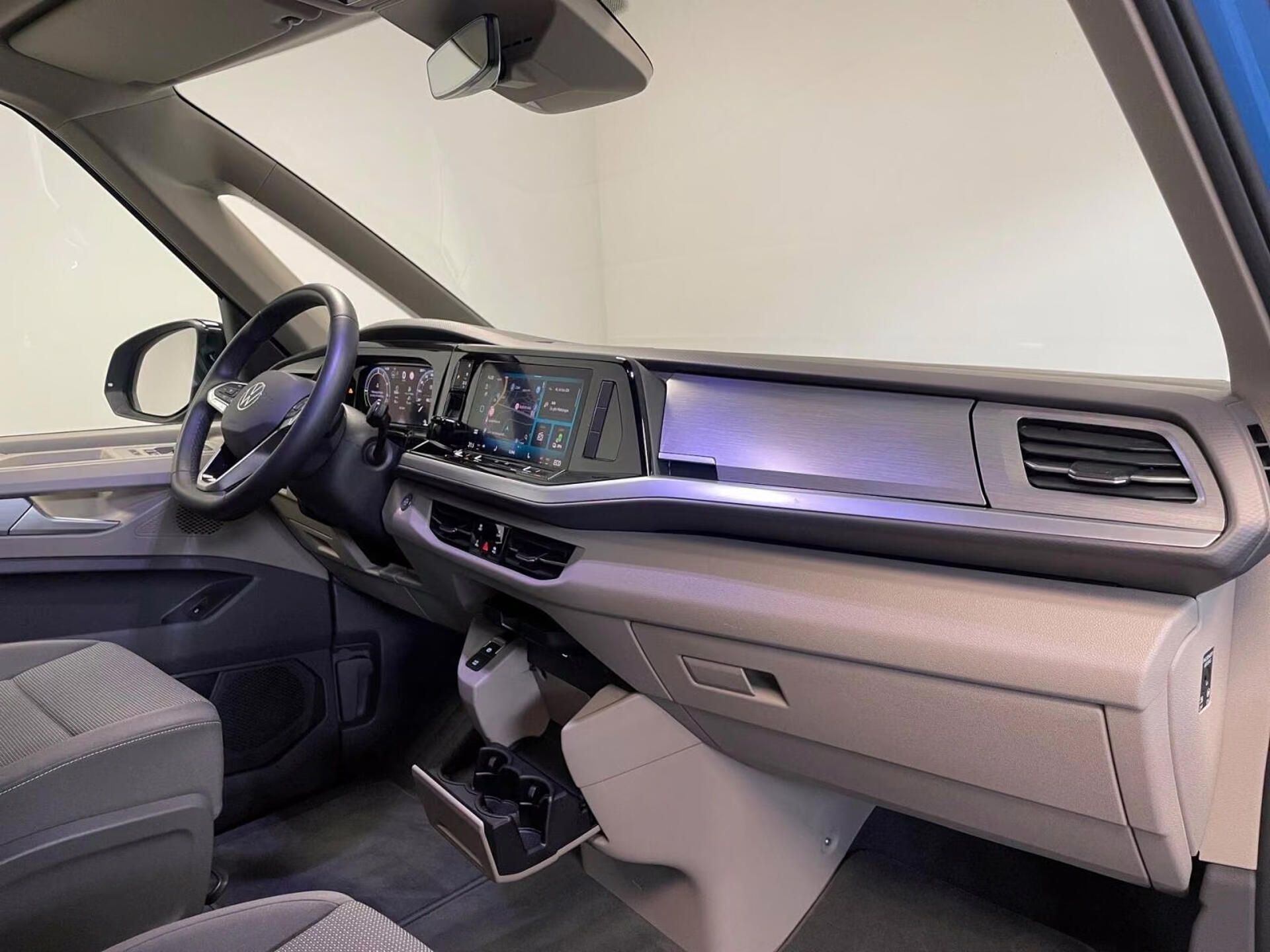 Volkswagen Multivan, eHybrid 4M Kam Asistence Taž - fotka 4