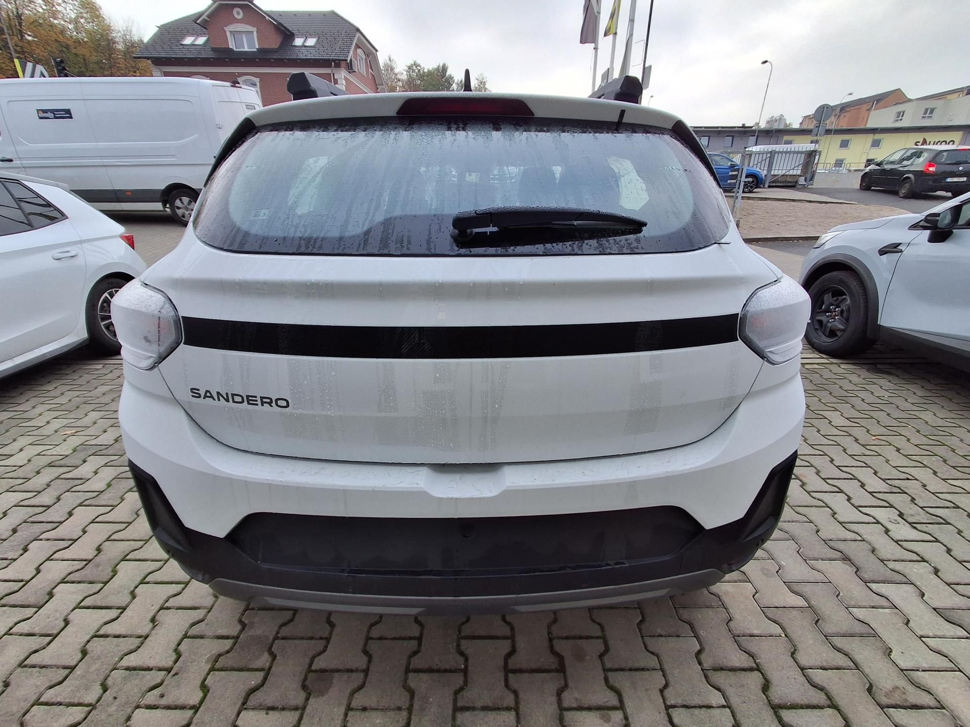 Dacia Sandero, Stepway Expression Eco-G 120 - fotka 6