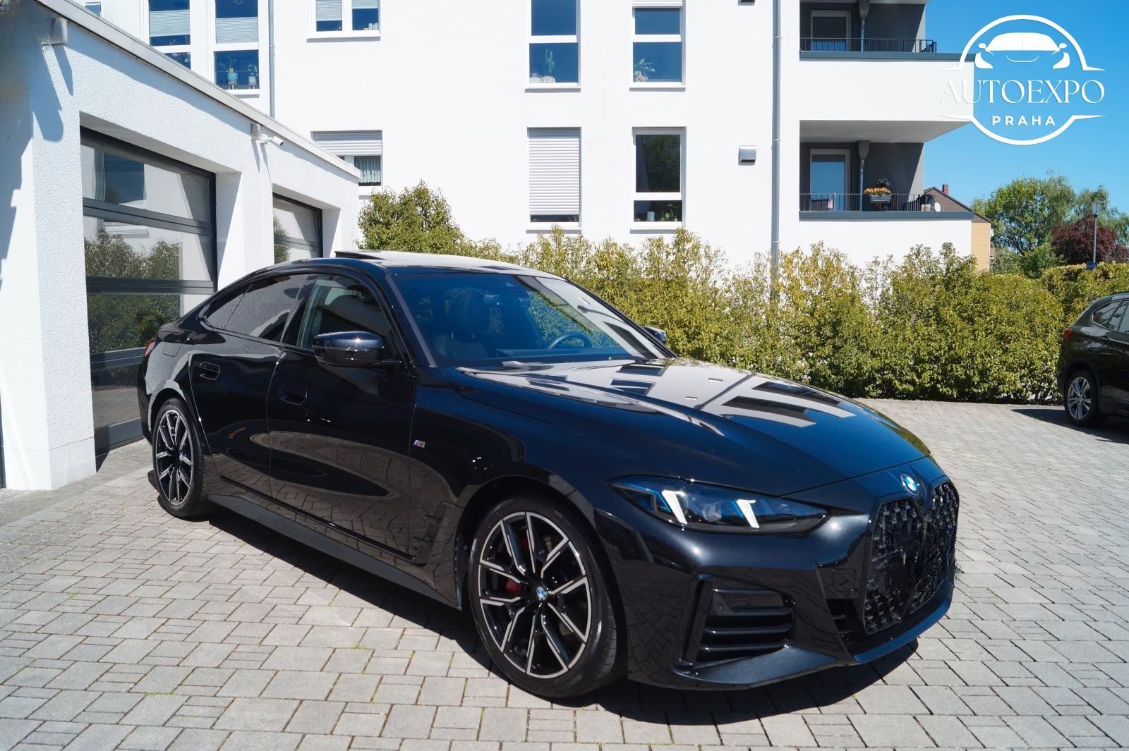 BMW Řada 4, 420d GranCoupé xDrive - fotka 3