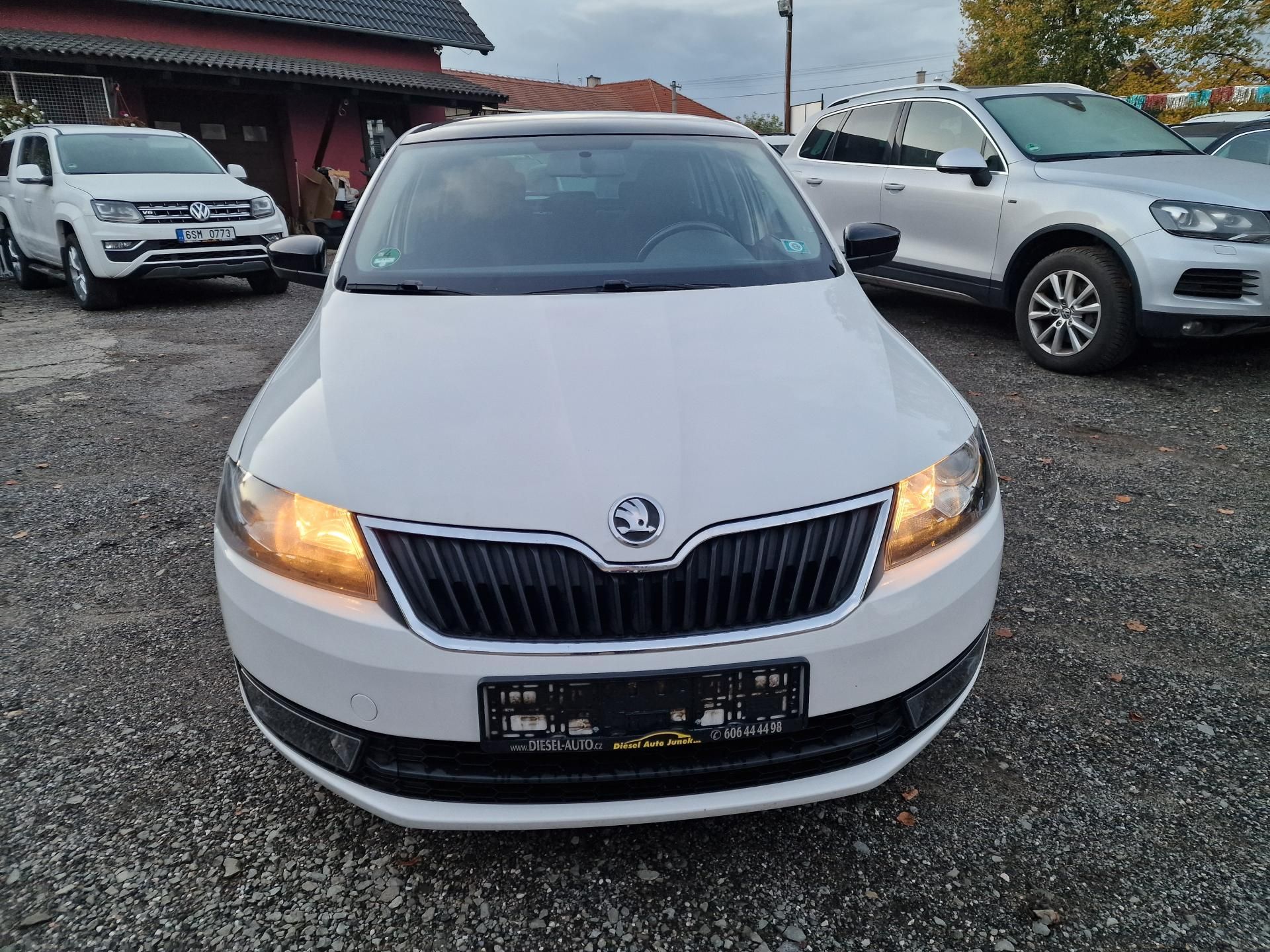 Škoda Rapid, 1,2TSI 77KW STYLE+ PANORAMA - fotka 2