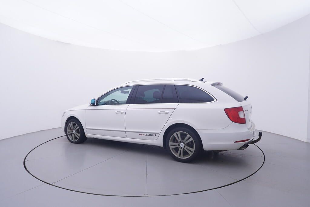 Škoda Superb, 2.0 TDI 125 kW - fotka 3