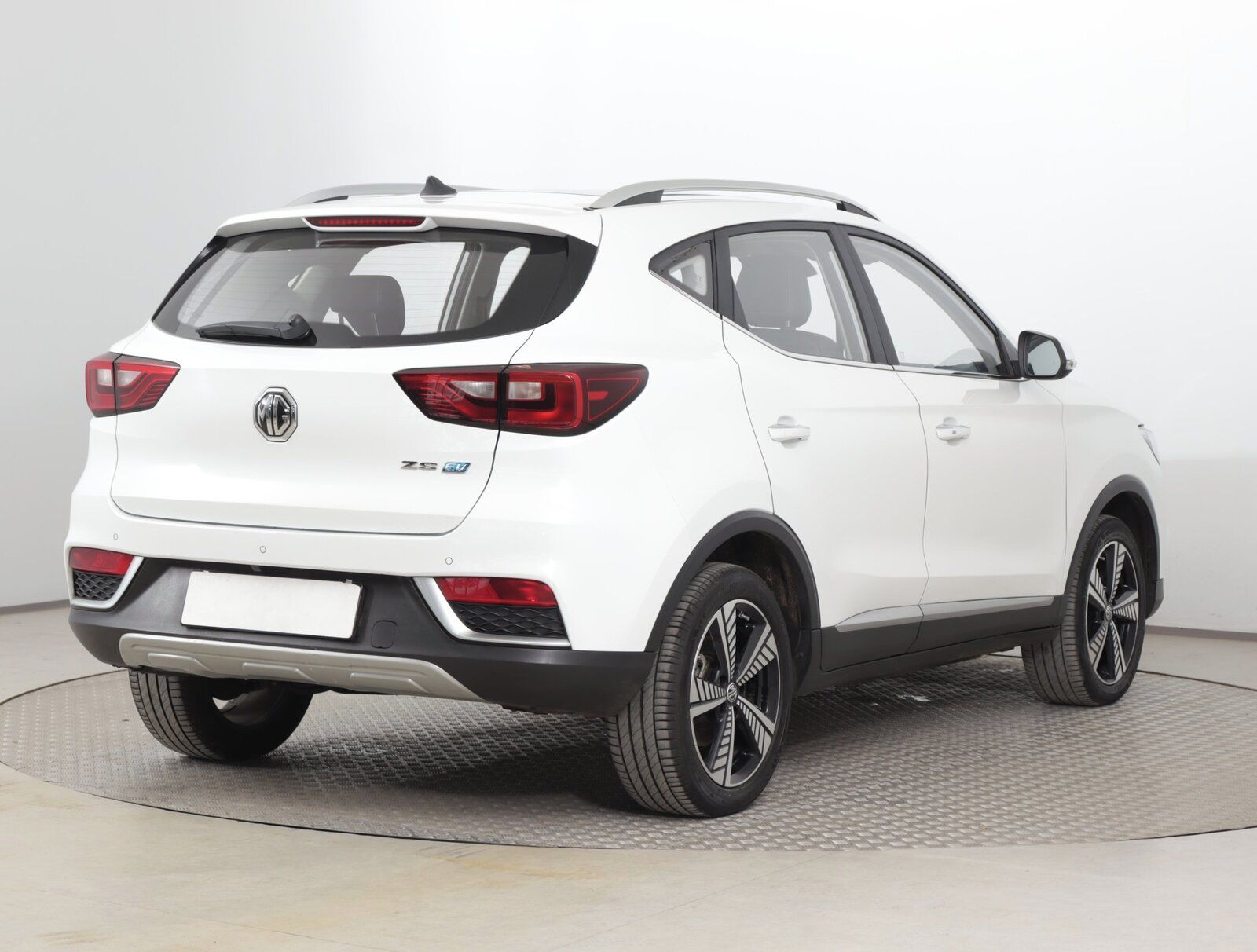 MG ZS, EV 42.5 kWh, SoH 83%, Luxury - fotka 5