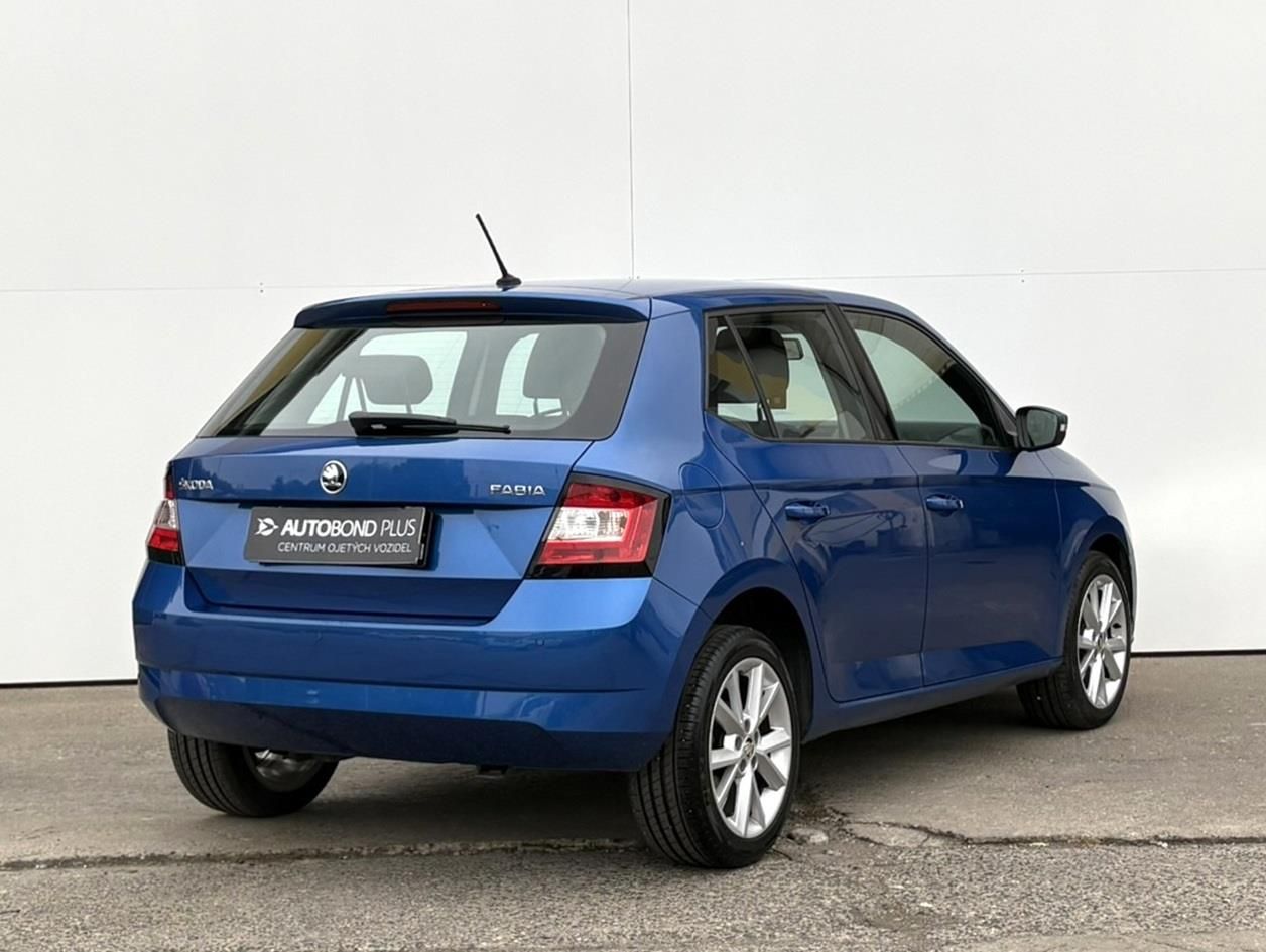 Škoda Fabia, 1.0 TSI / 70 kW Ambition Plus - fotka 2