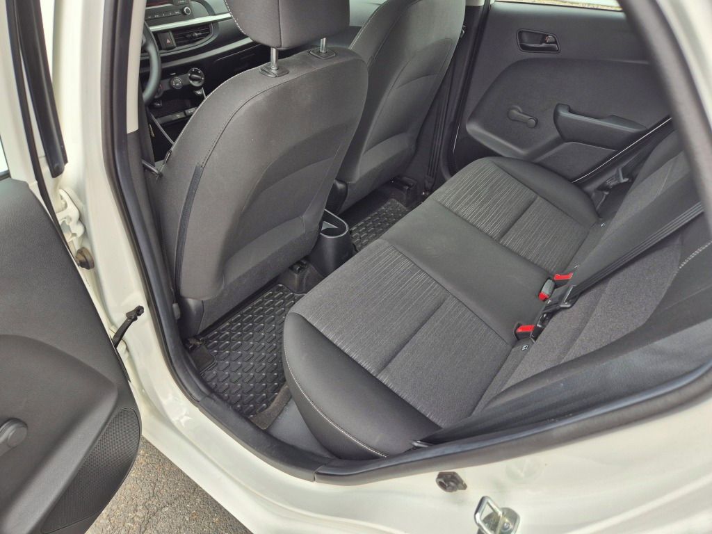 Kia Picanto, Comfort 1.0 CVVT 49 kW - fotka 3