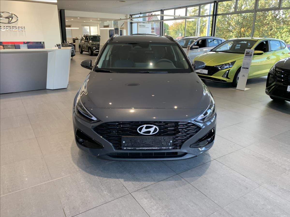 Hyundai i30, 1,0 T-GDI 85 kW MT GO CZECH - fotka 2