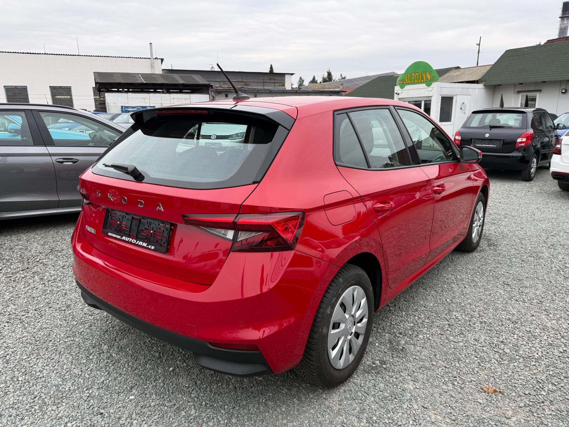 Škoda Fabia, 1.0 MPI SELECTION - fotka 6