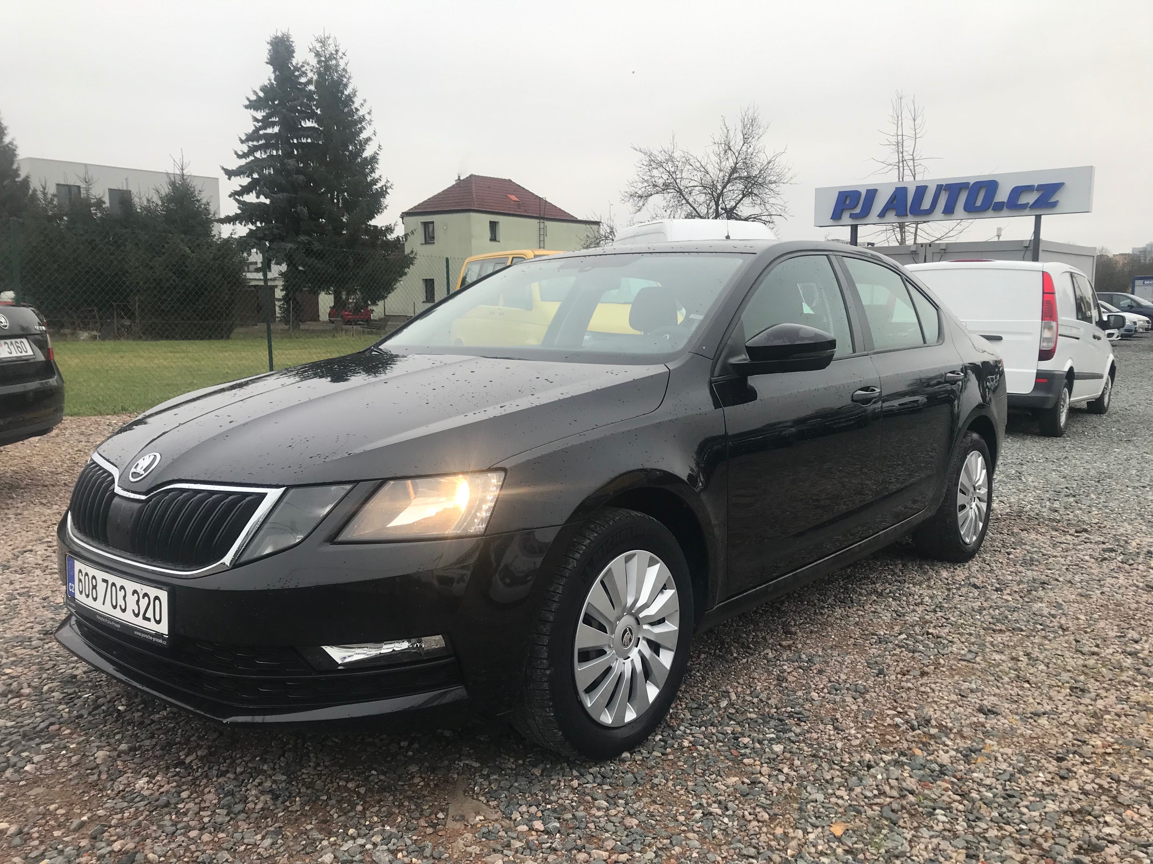 Škoda Octavia, 1.6 TDI 85 KW,TEMPOMAT,KLIMA