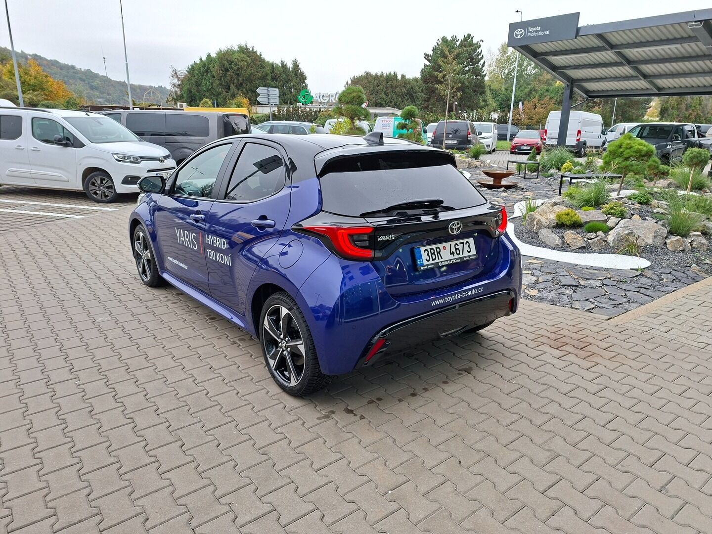 Toyota Yaris, 1.5 HEV 130K Executive - fotka 5