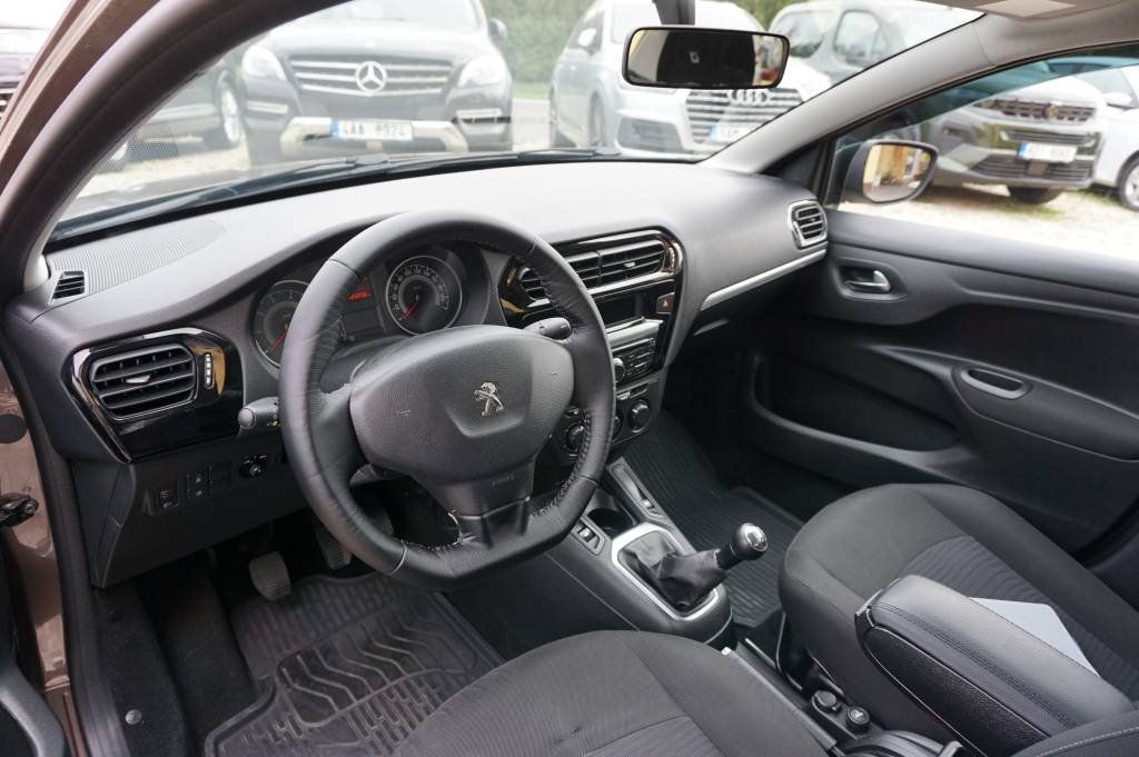 Peugeot 301, 1,6 1,Majitel  nové v ČR - fotka 6