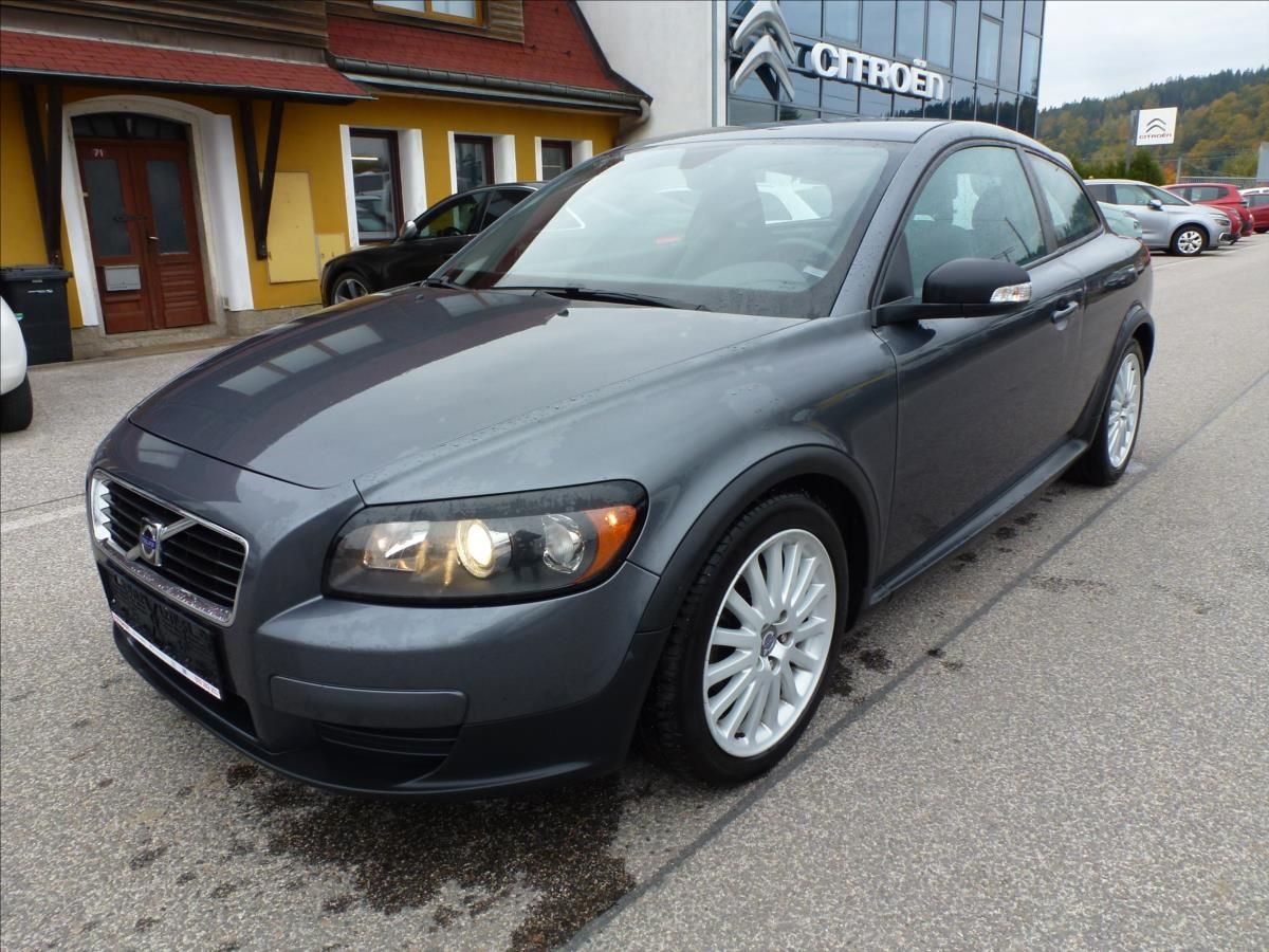 Volvo C30, 2,0 i 16V Titanium Grey - fotka 2