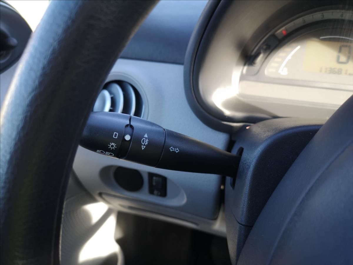 Citroën C3, 1,2 nízký nájezd, bez koroze - fotka 6