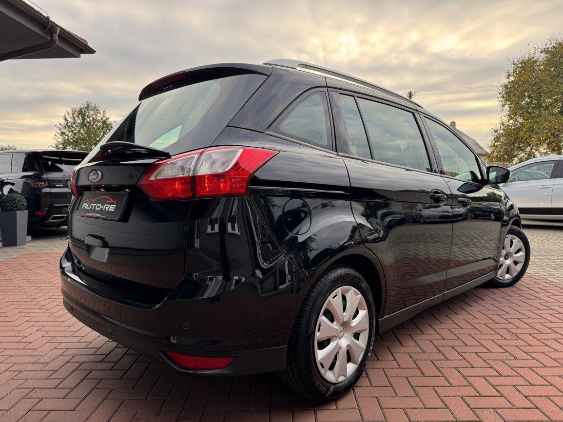 Ford Grand C-MAX, 1.6i Ti-VCT Klima Winter Paket - fotka 2