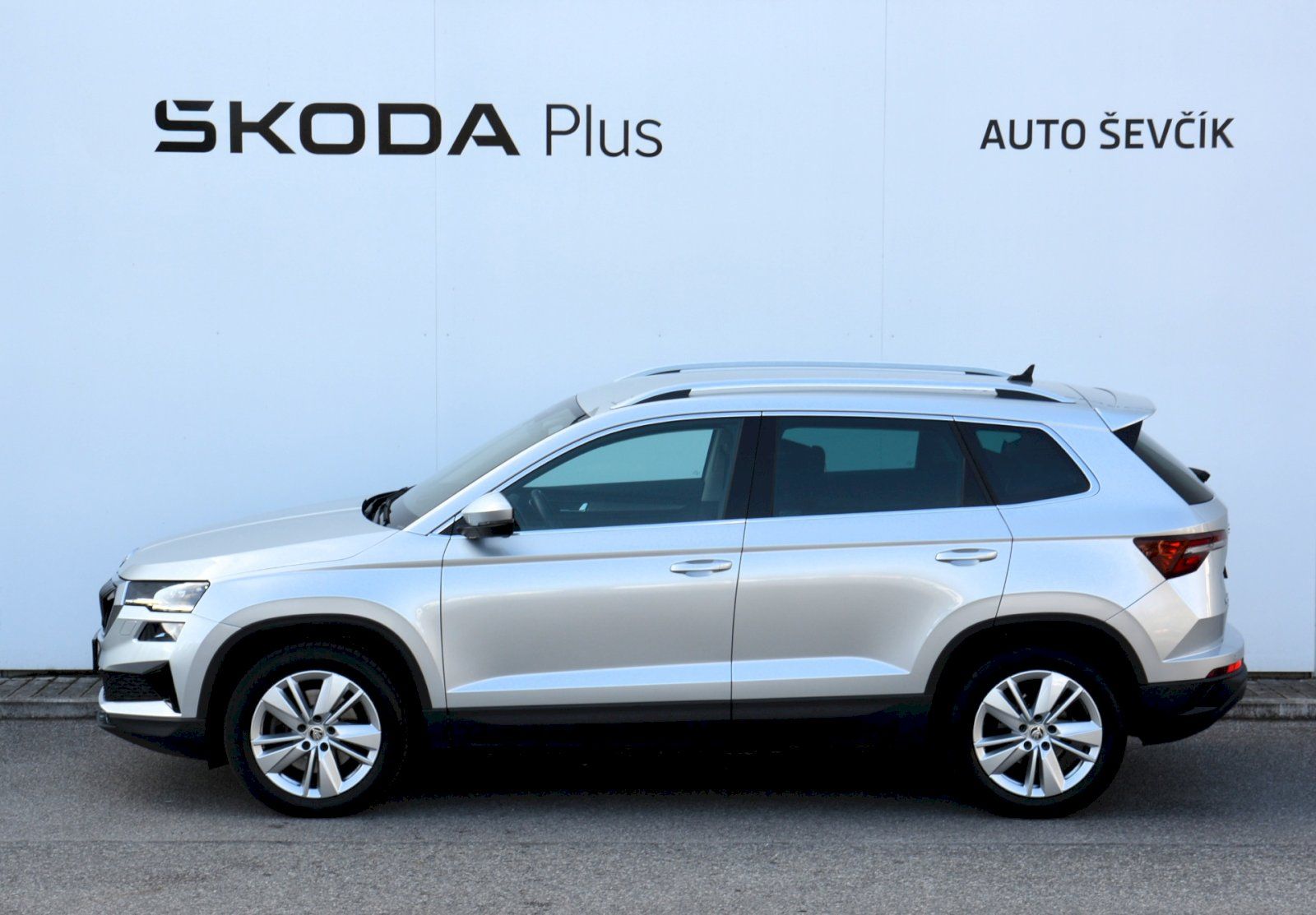 Škoda Karoq, 2.0 TDI 110 KW Style Exclusive - fotka 3