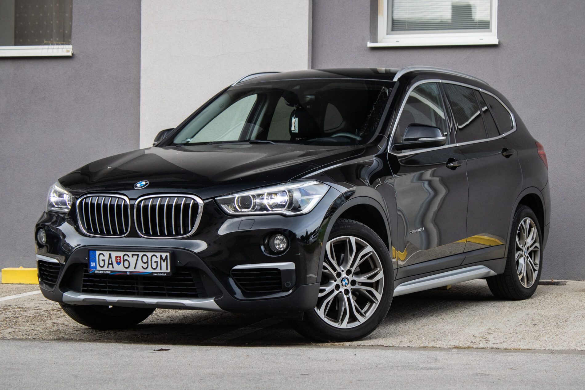 BMW X1