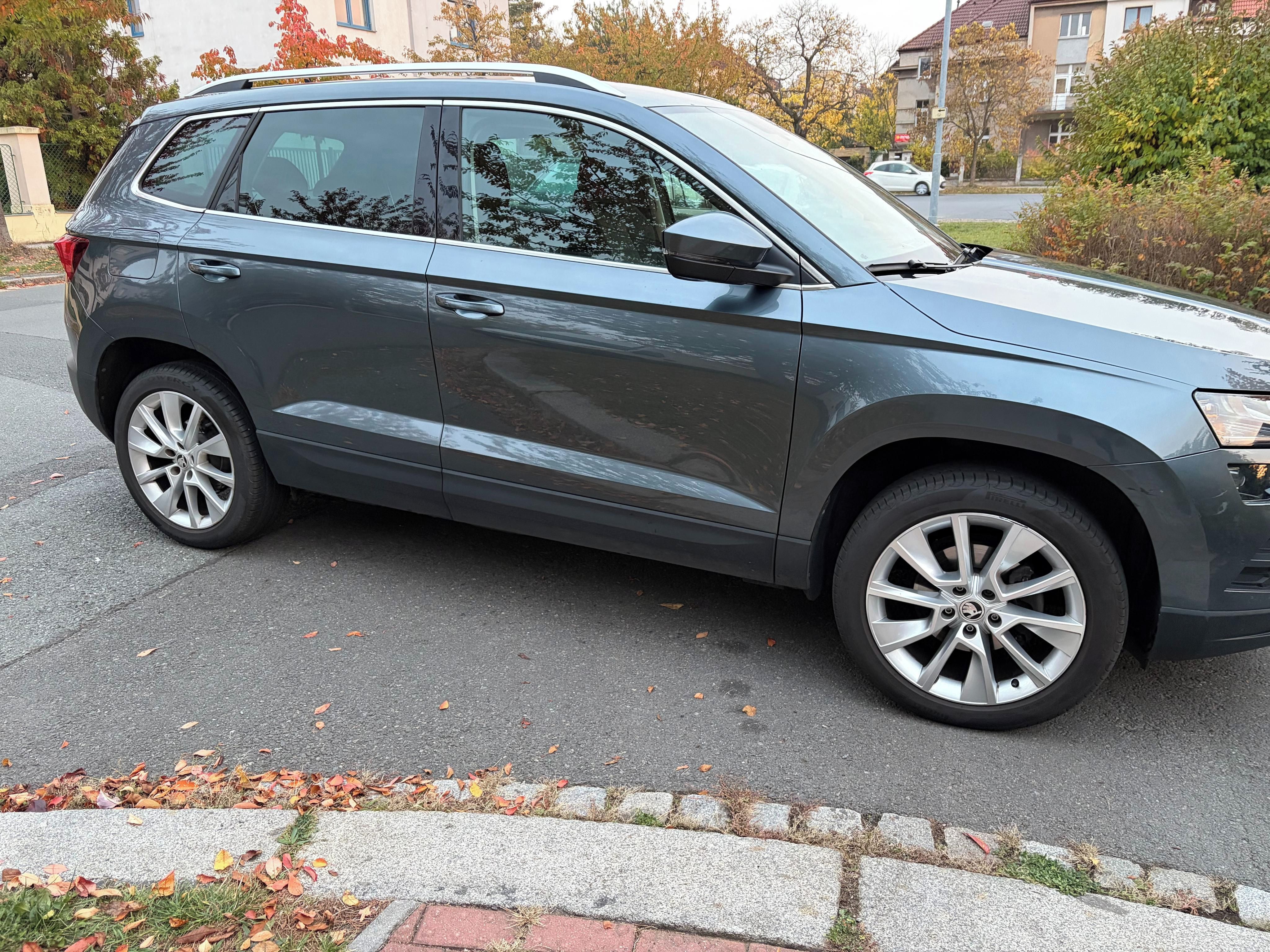 Škoda Karoq, 1,5 TSi bez nehody, 1.majitel - fotka 4