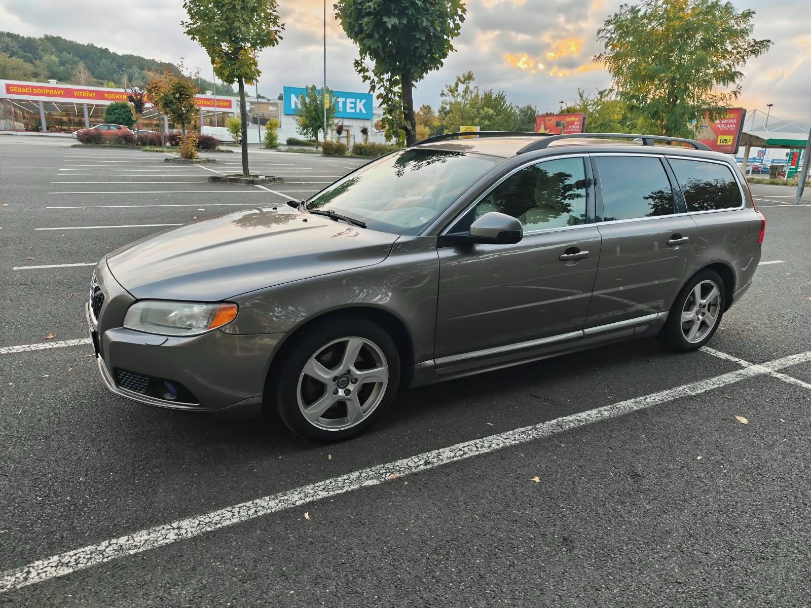 Volvo V70, Volvo V70 2010 2.4 D5 136 KW