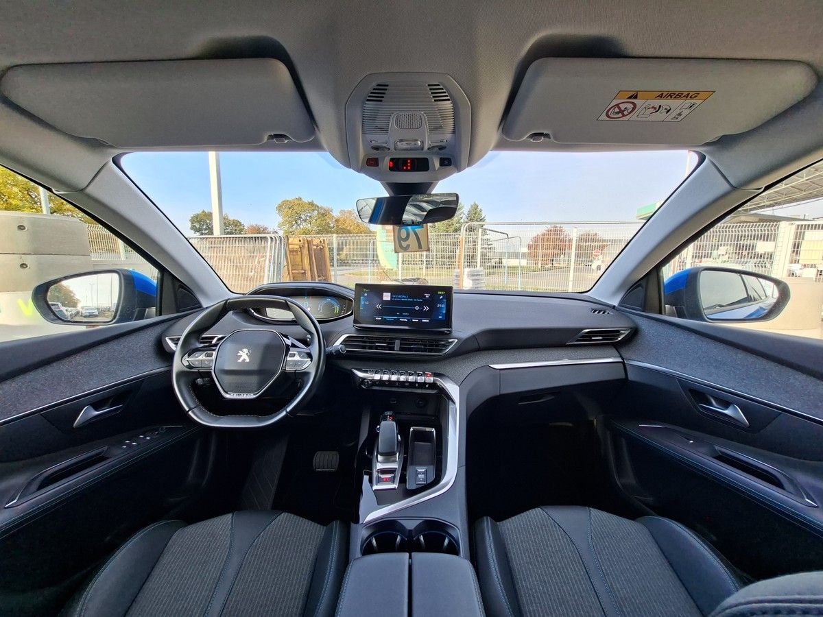 Peugeot 3008, ALLURE PACK HYBRID 225 e-EAT8 - fotka 2