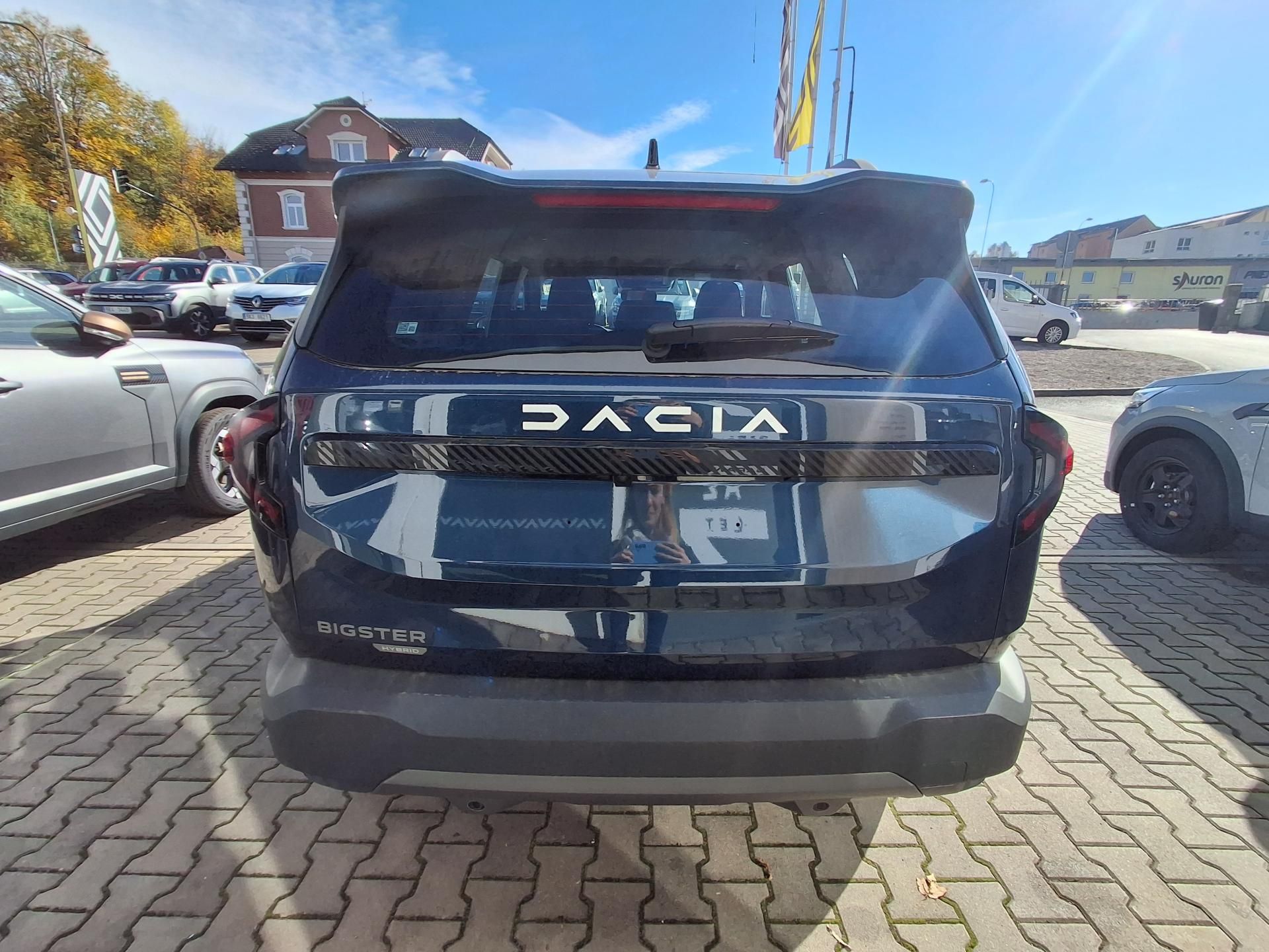 Dacia Bigster, Expression Hybrid 155 - fotka 6