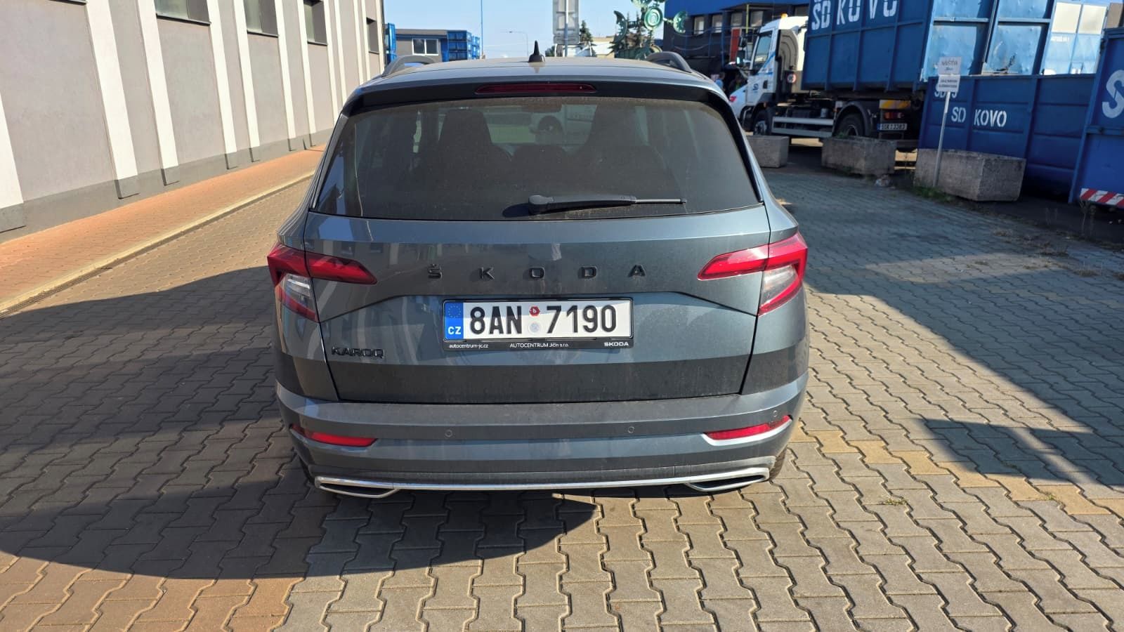 Škoda Karoq, SPORTLINE,Automat, tažné - fotka 4
