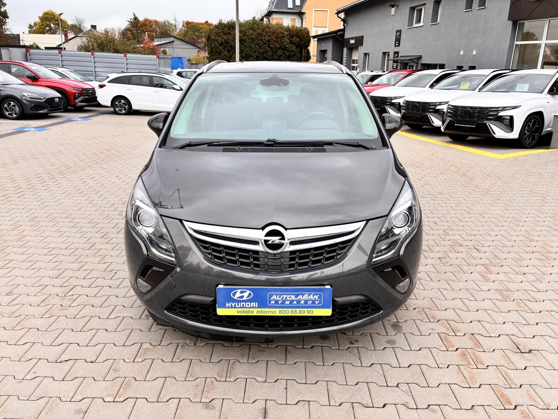 Opel Zafira, Tourer 2.0CDTi 125kW AT 7MÍST - fotka 2