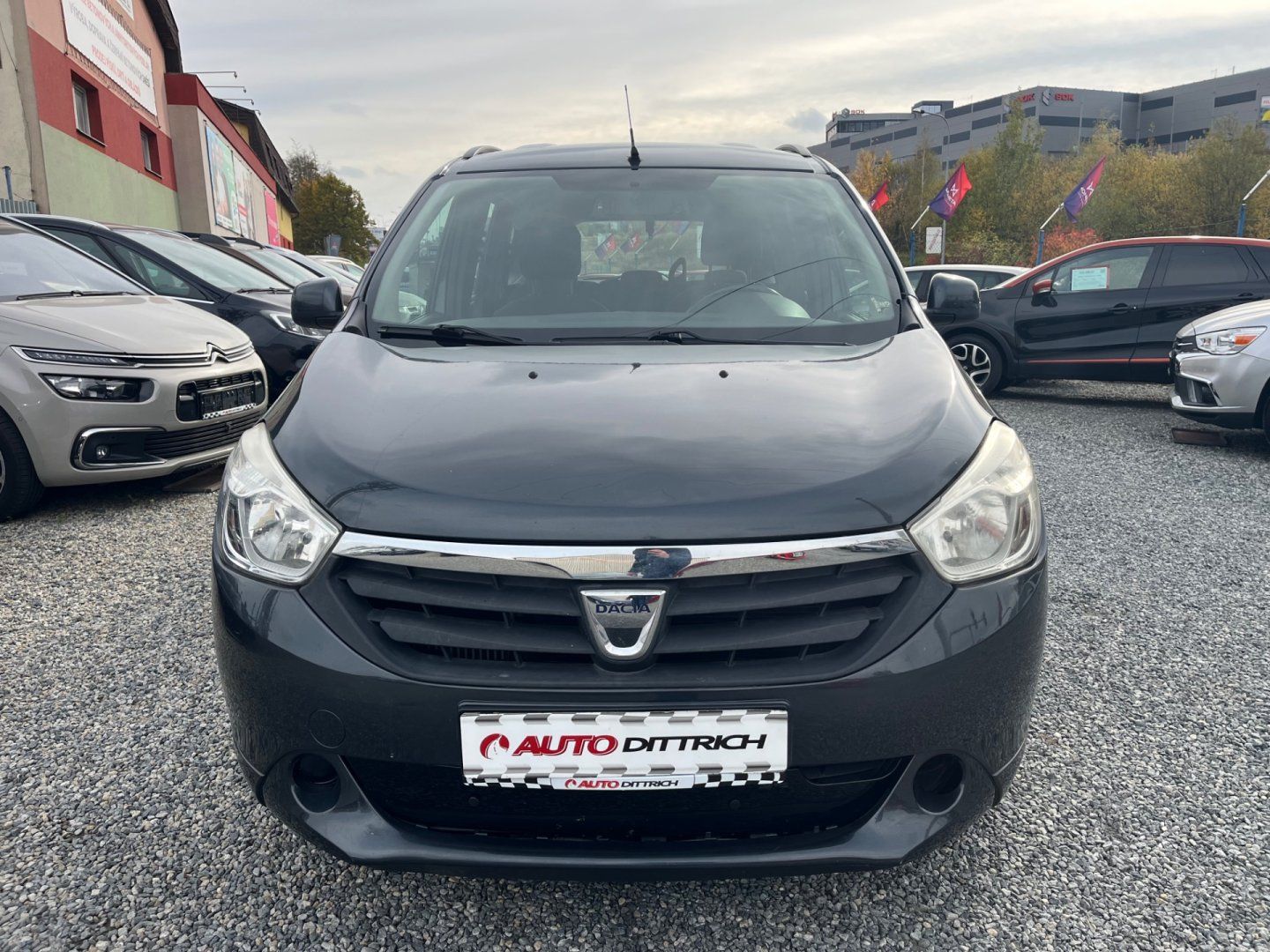 Dacia Lodgy, 1.5 dCi 7MÍST - fotka 3