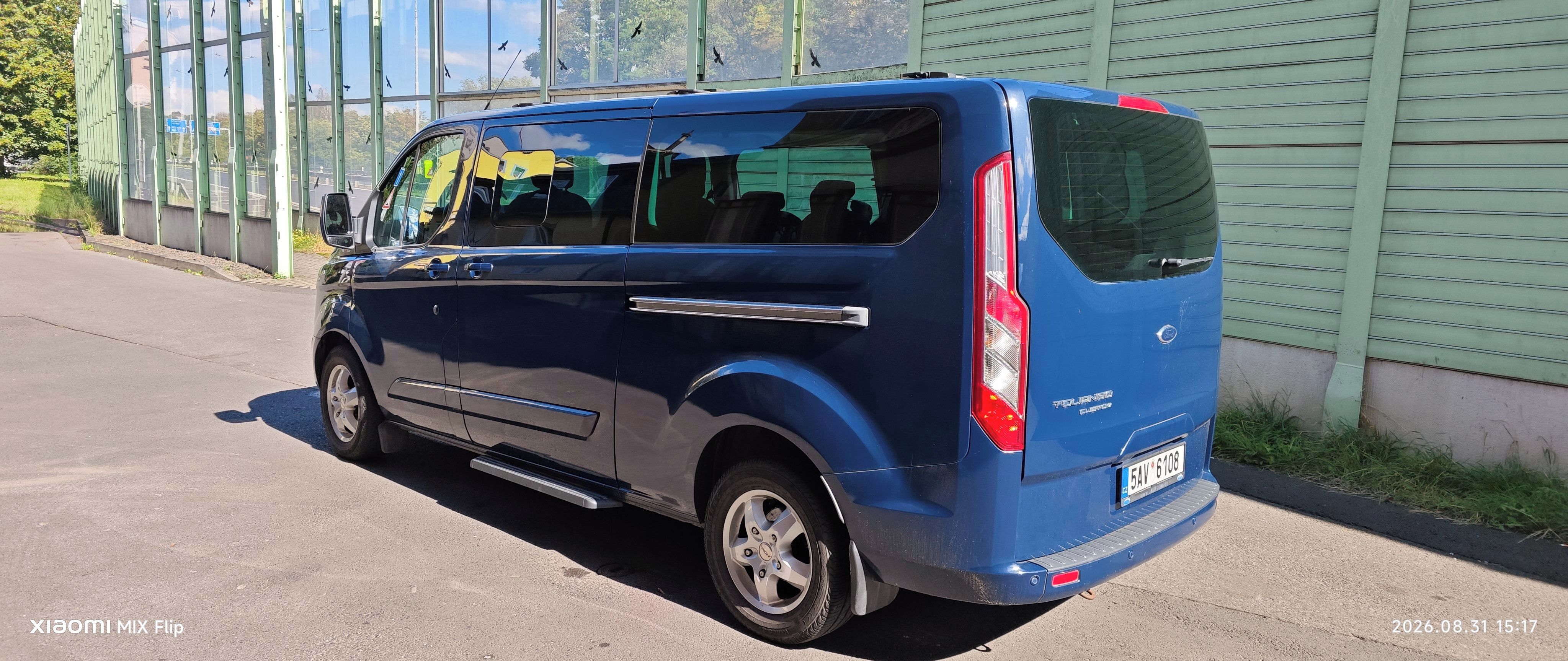 Ford Tourneo Custom, 2,0 TDCI - servis nepravidelně - fotka 4