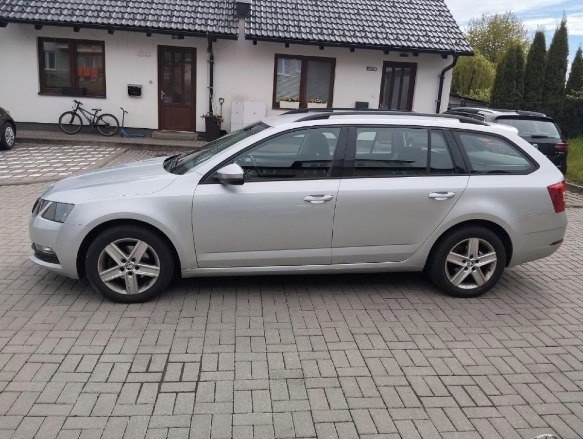 Škoda Octavia, Škoda octavia 1,6 TDI - fotka 4