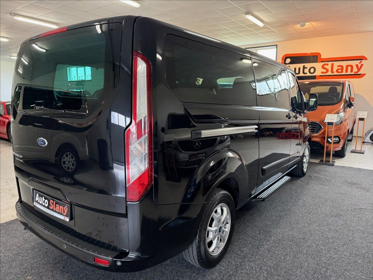 Ford Tourneo Custom, 2,2 L2,Titanium,po servisu - fotka 6