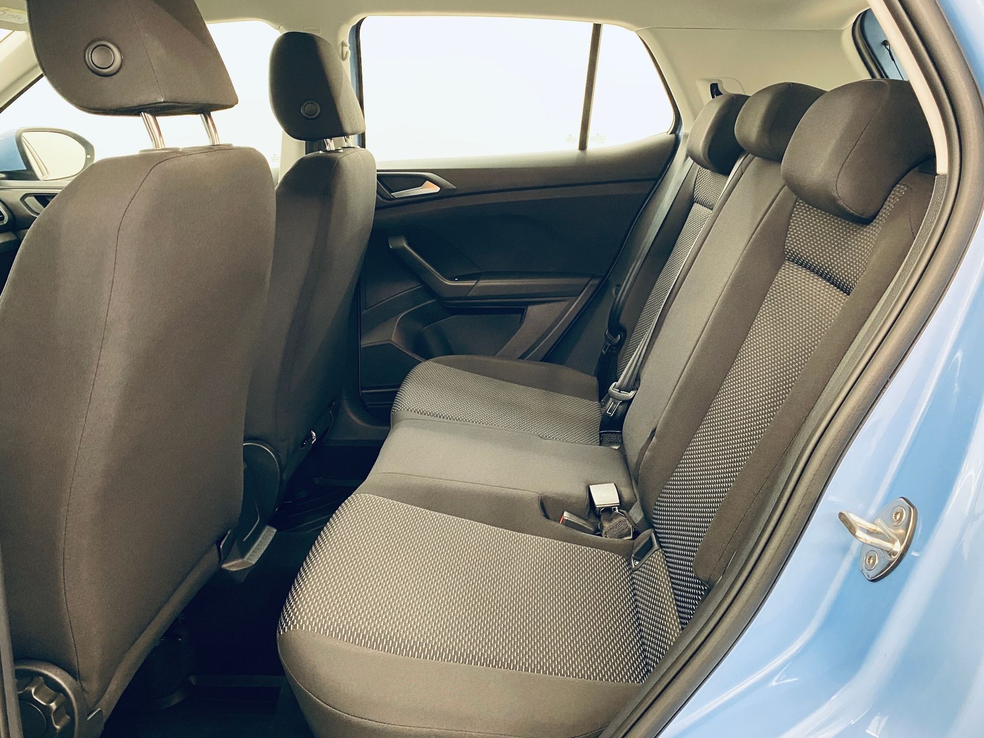 Volkswagen T-Cross, 1.0 TSI 70kW Life - fotka 6